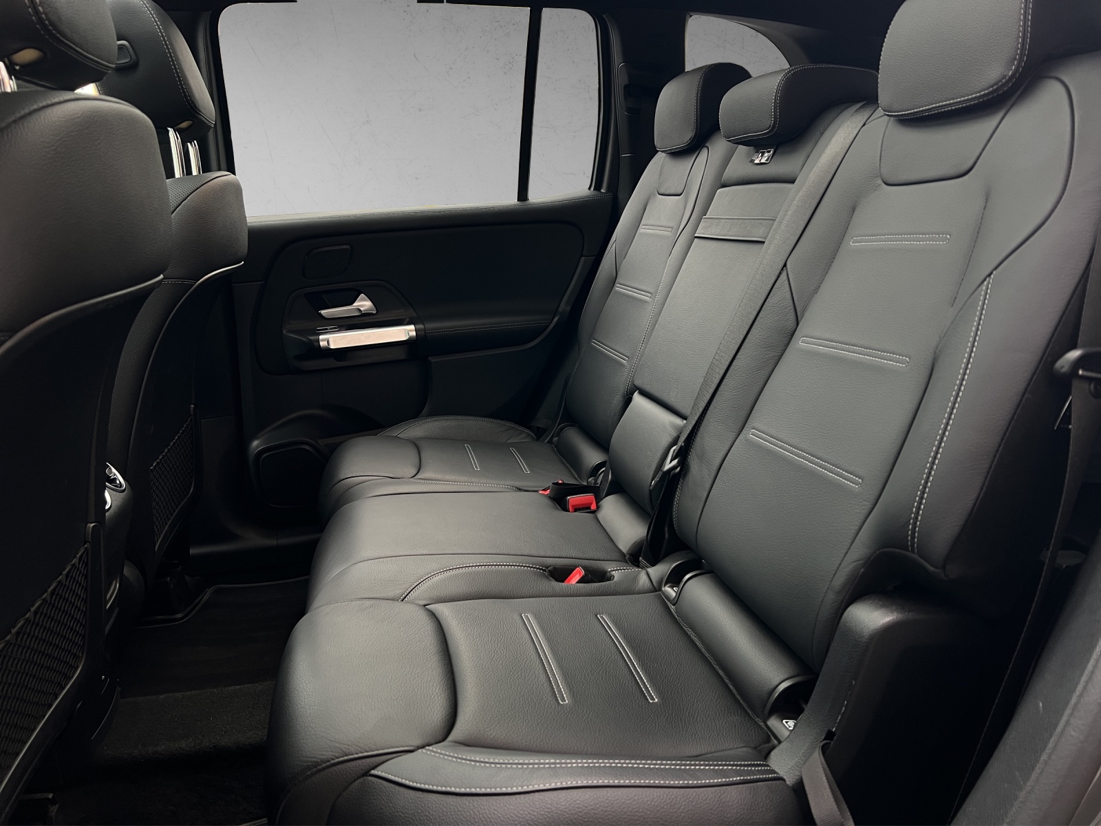 MERCEDES-BENZ GLB 35 AMG 4 MATIC-image-15