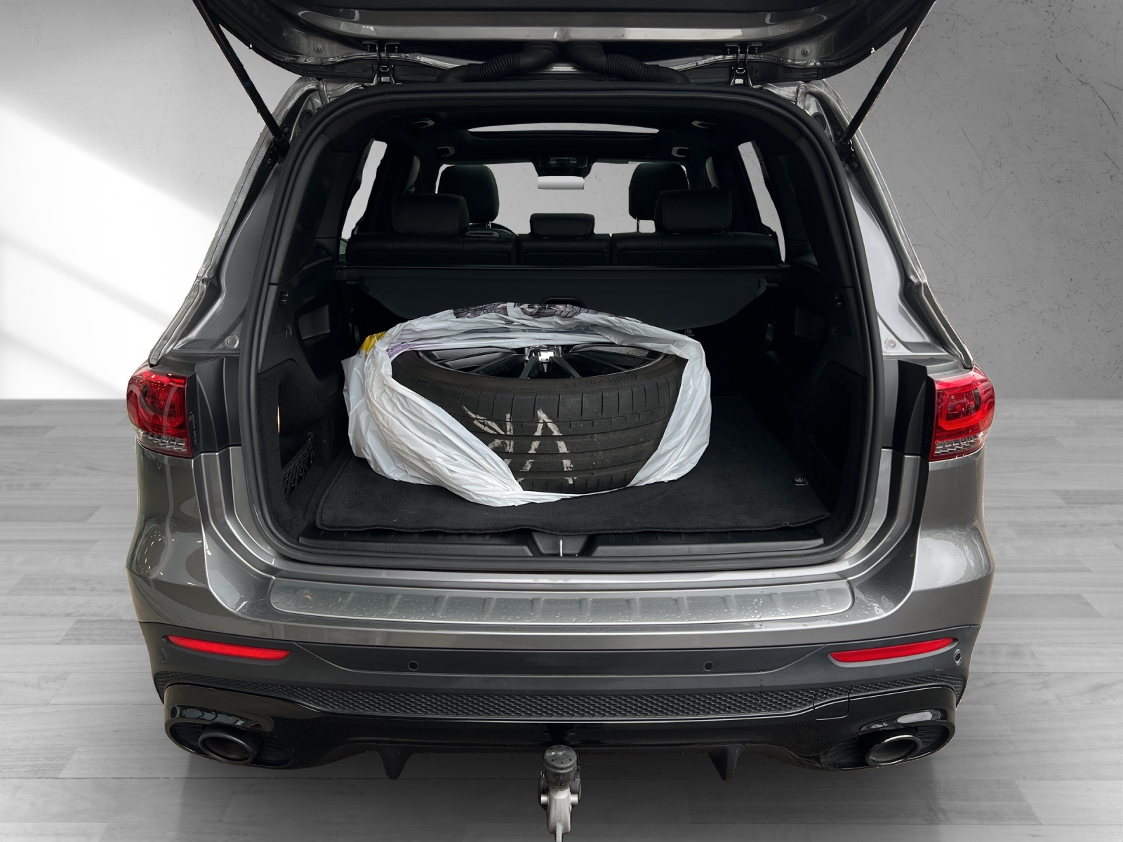 MERCEDES-BENZ GLB 35 AMG 4 MATIC-image-16