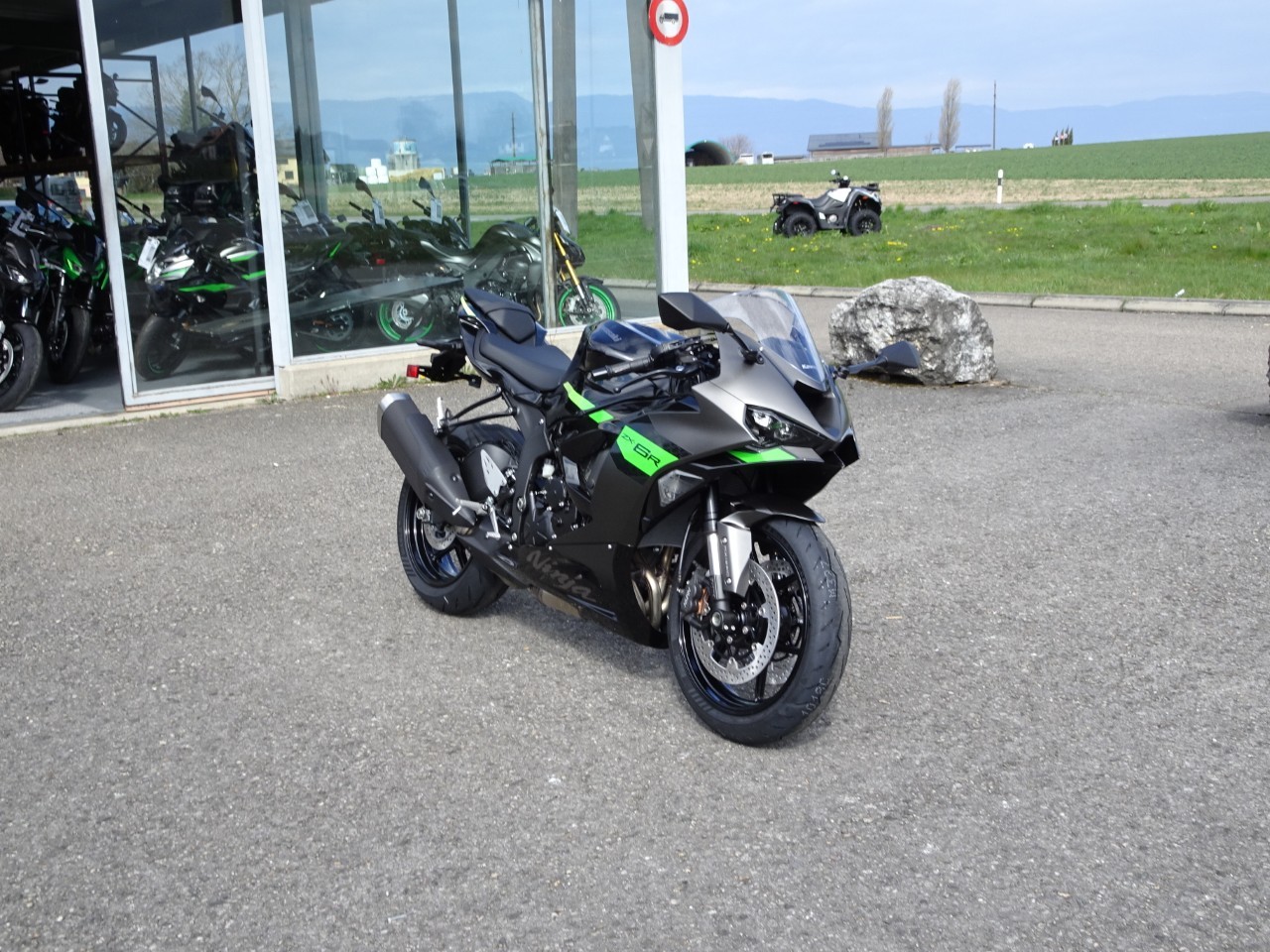 KAWASAKI Ninja ZX-6 R-image-1