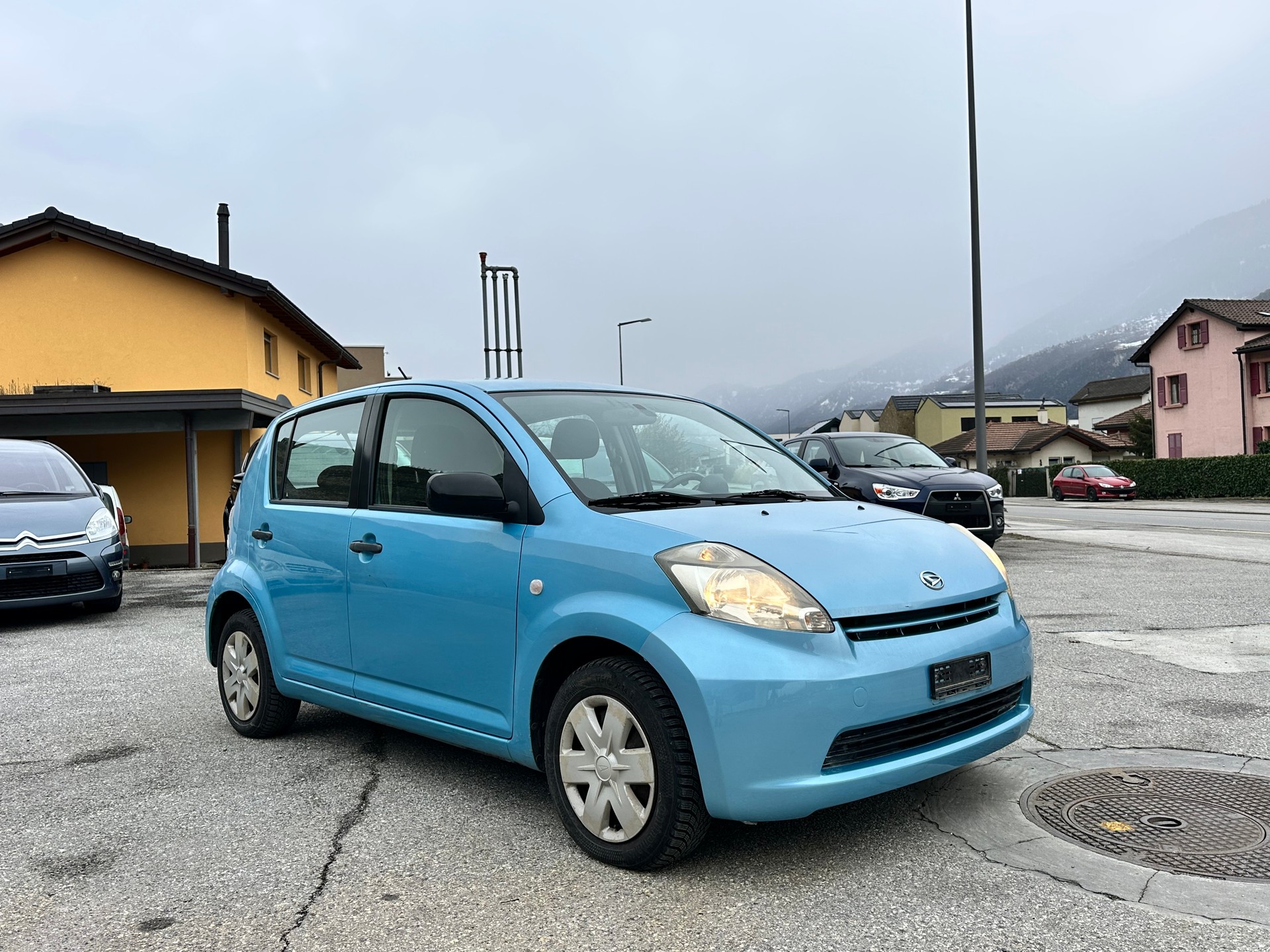 DAIHATSU Sirion 1.3 eco-4WD-image-1