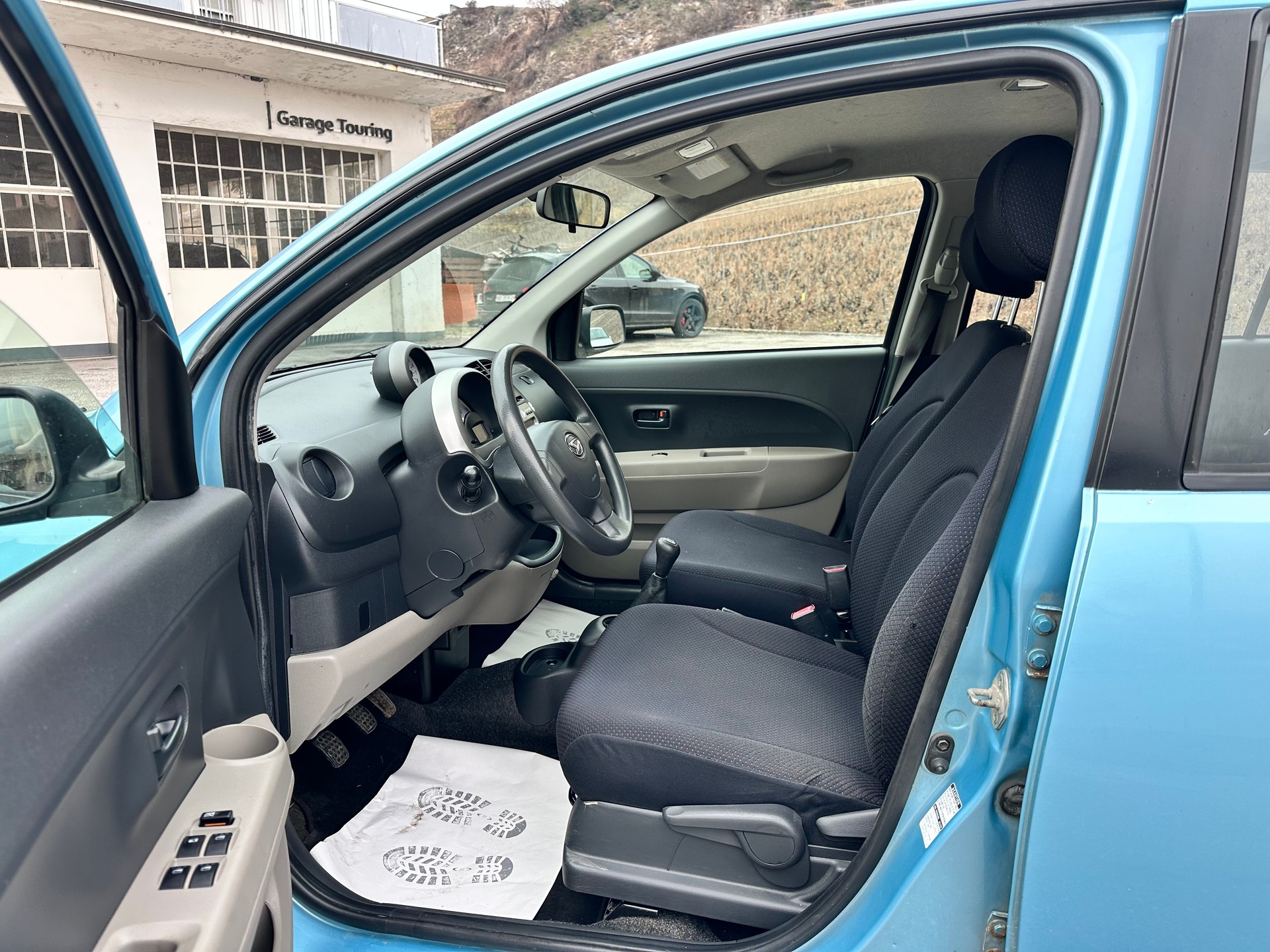 DAIHATSU Sirion 1.3 eco-4WD-image-8