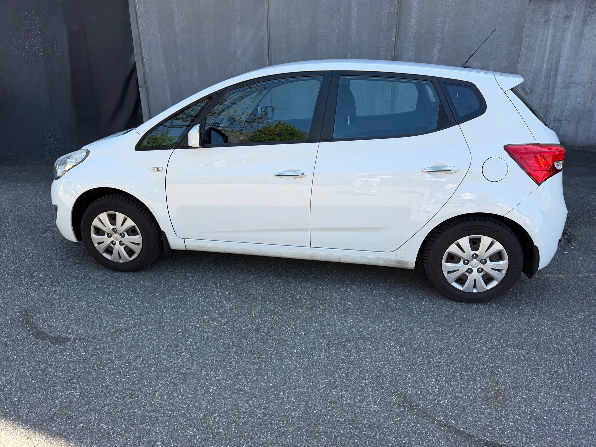 HYUNDAI iX201.4-image-14