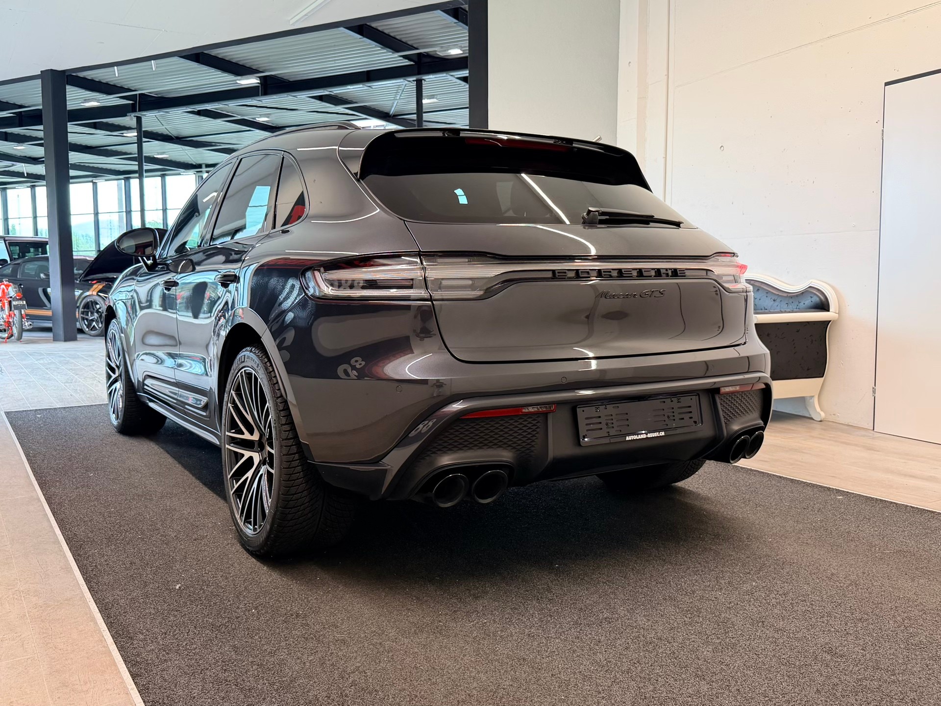 PORSCHE Macan GTS PDK-image-7