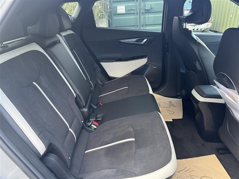 KIA EV6 84 kWh GT-Line 4x4-image-8
