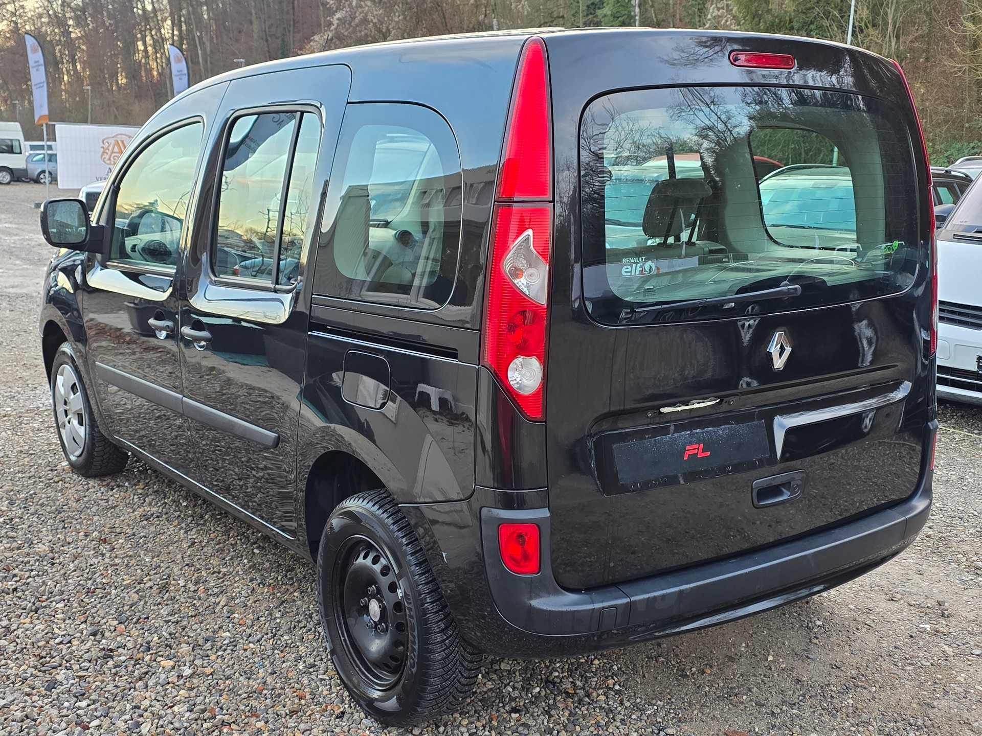RENAULT Kangoo 1.5 dCi Authentique FRISCH AB MFK / Frisch ab Service / Garantie / Gratis Lieferung-showroom-element-2