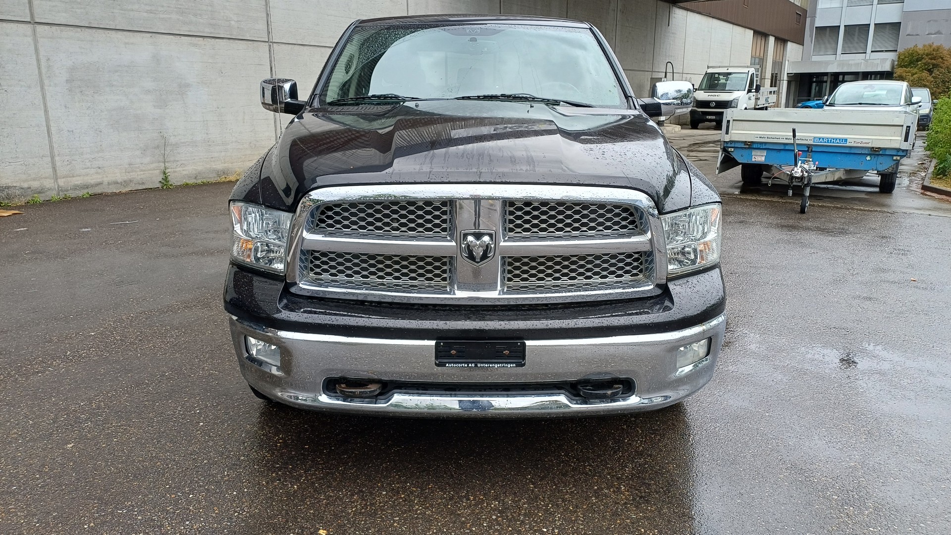 DODGE 5.7 V8 400Ps Laramie Hemmi-image-1
