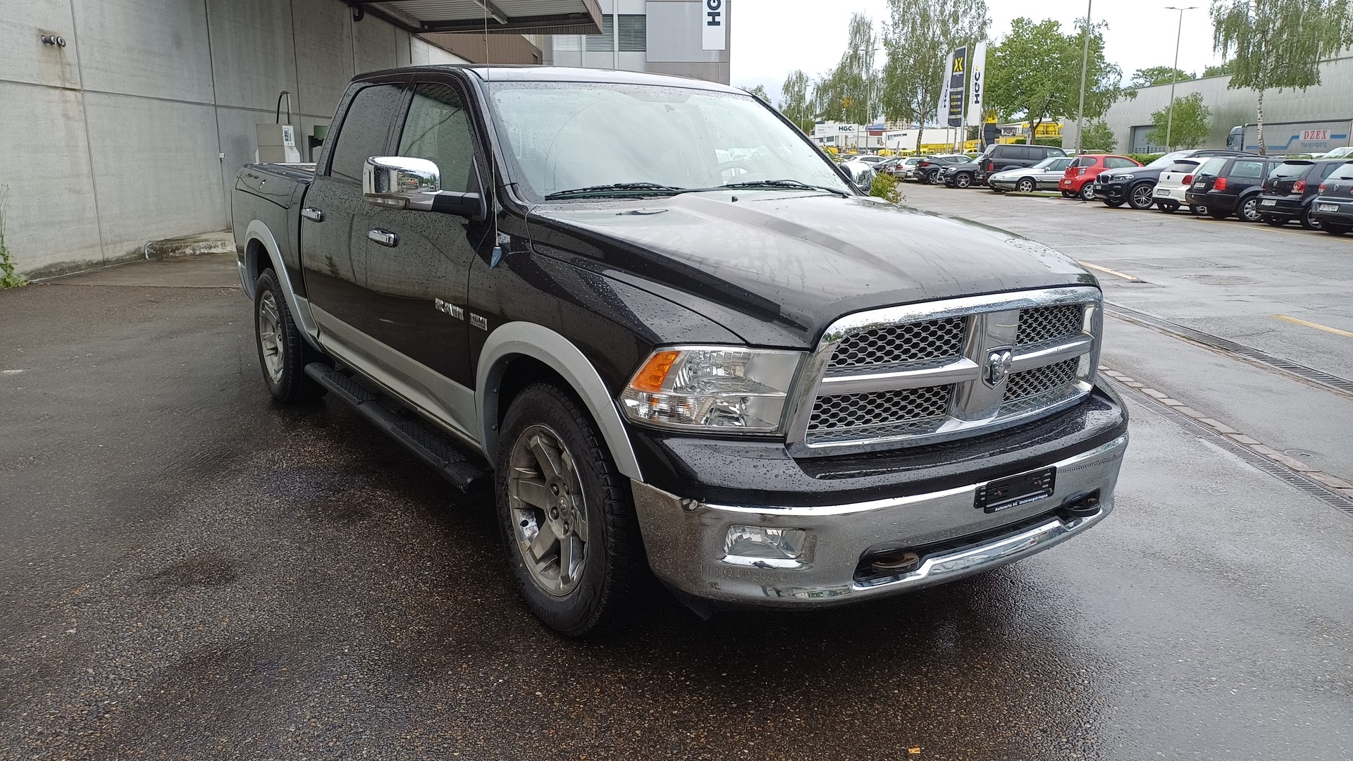 DODGE 5.7 V8 400Ps Laramie Hemmi-image-2