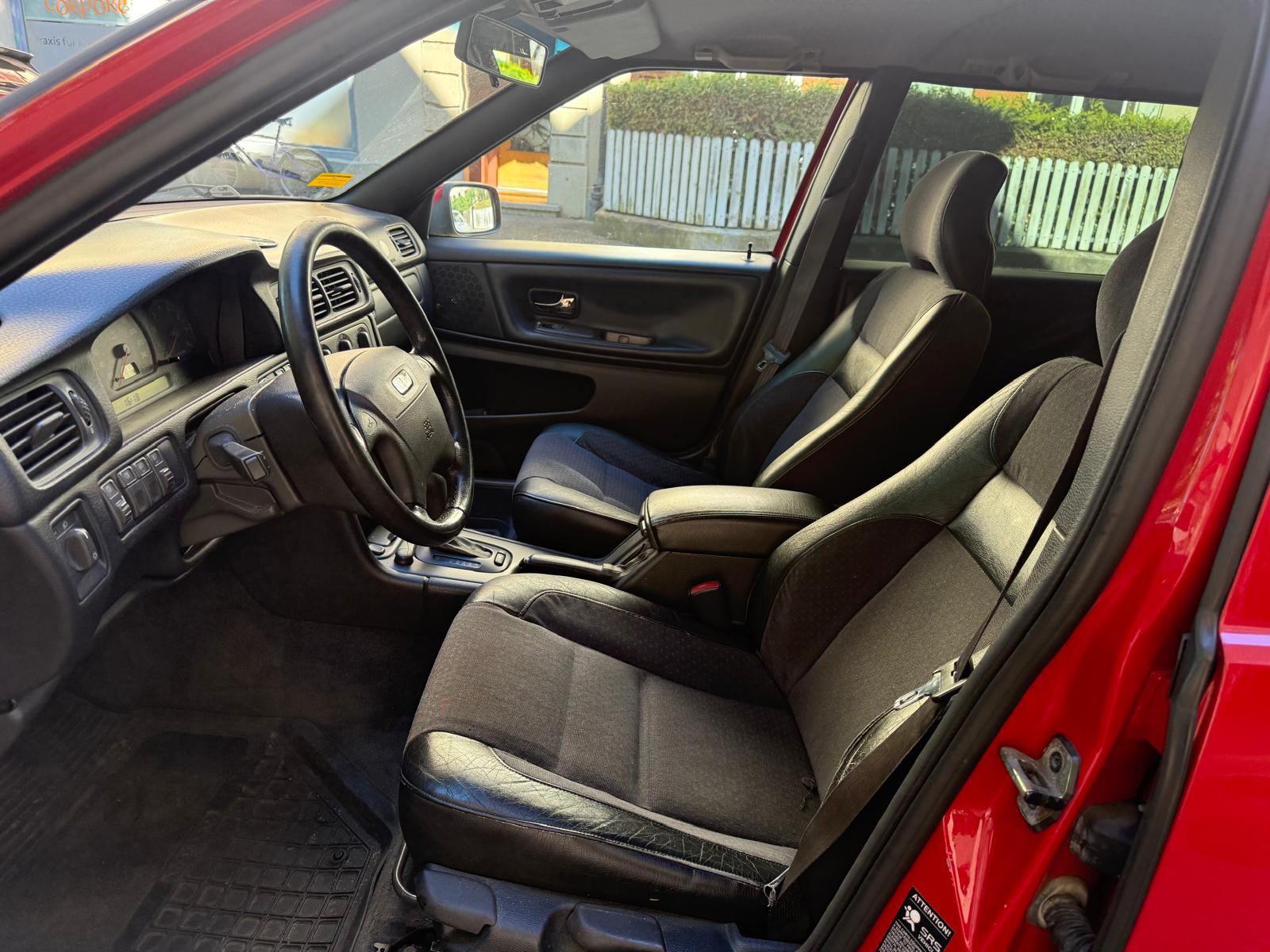 VOLVO V70 2.5 LPT AWD-image-5