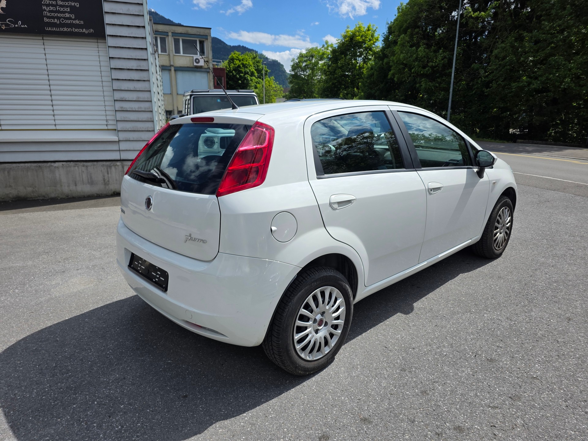 FIAT Punto 1.4 NaturalPower Dynamic / Frisch ab MFK-image-4