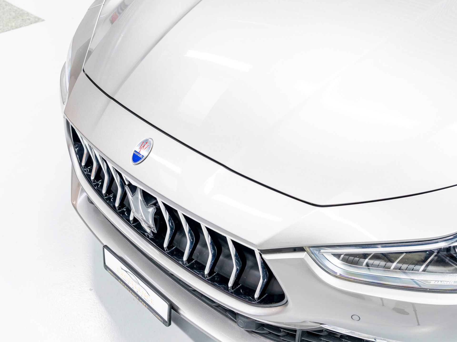 MASERATI Ghibli S Q4 3.0 V6 GranLusso Automatica-image-29