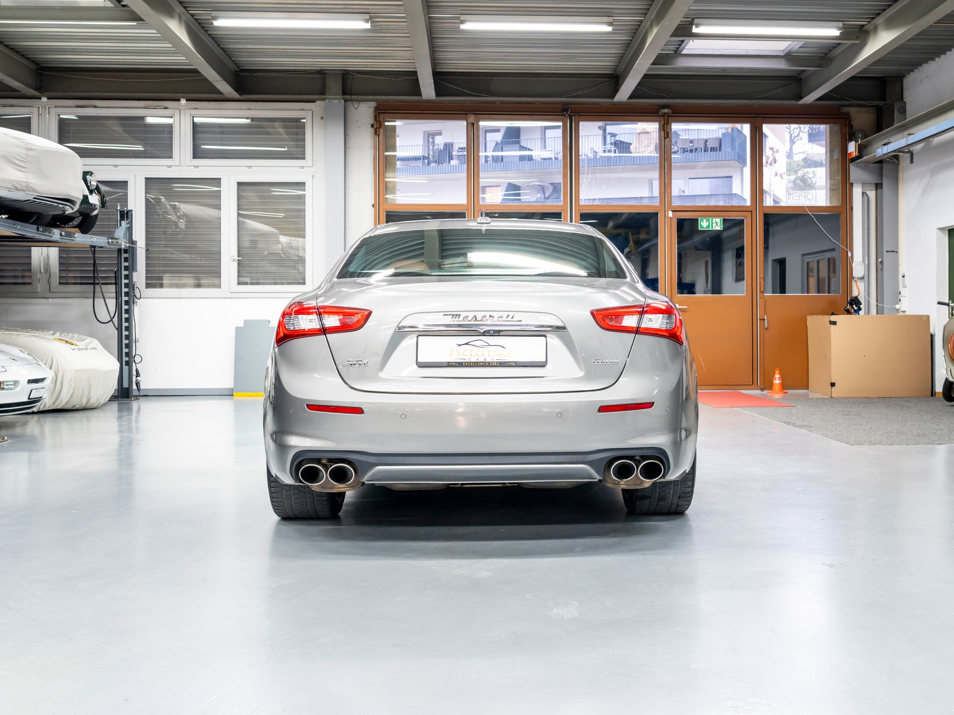 MASERATI Ghibli S Q4 3.0 V6 GranLusso Automatica-image-5