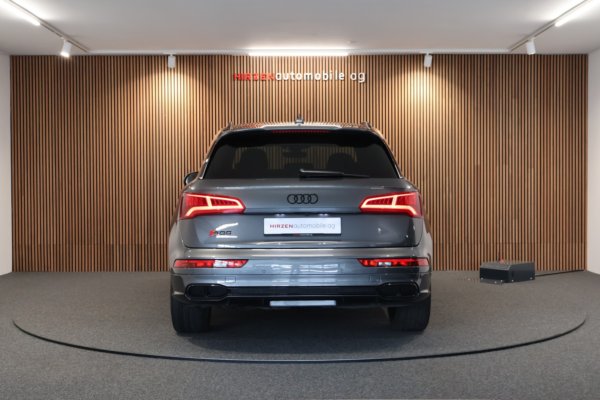 AUDI SQ5 TDI quattro tiptronic-showroom-element-3