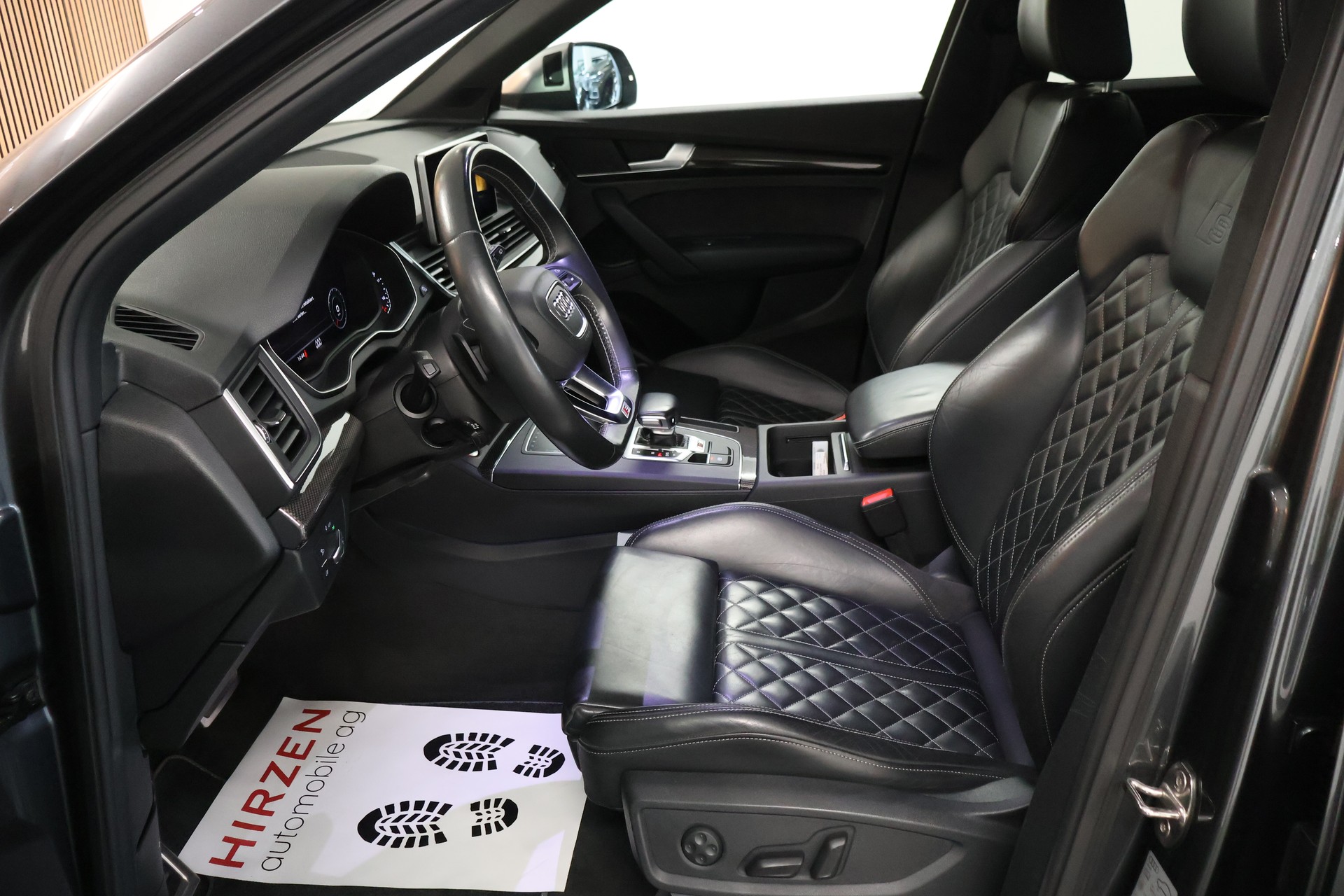 AUDI SQ5 TDI quattro tiptronic-image-9