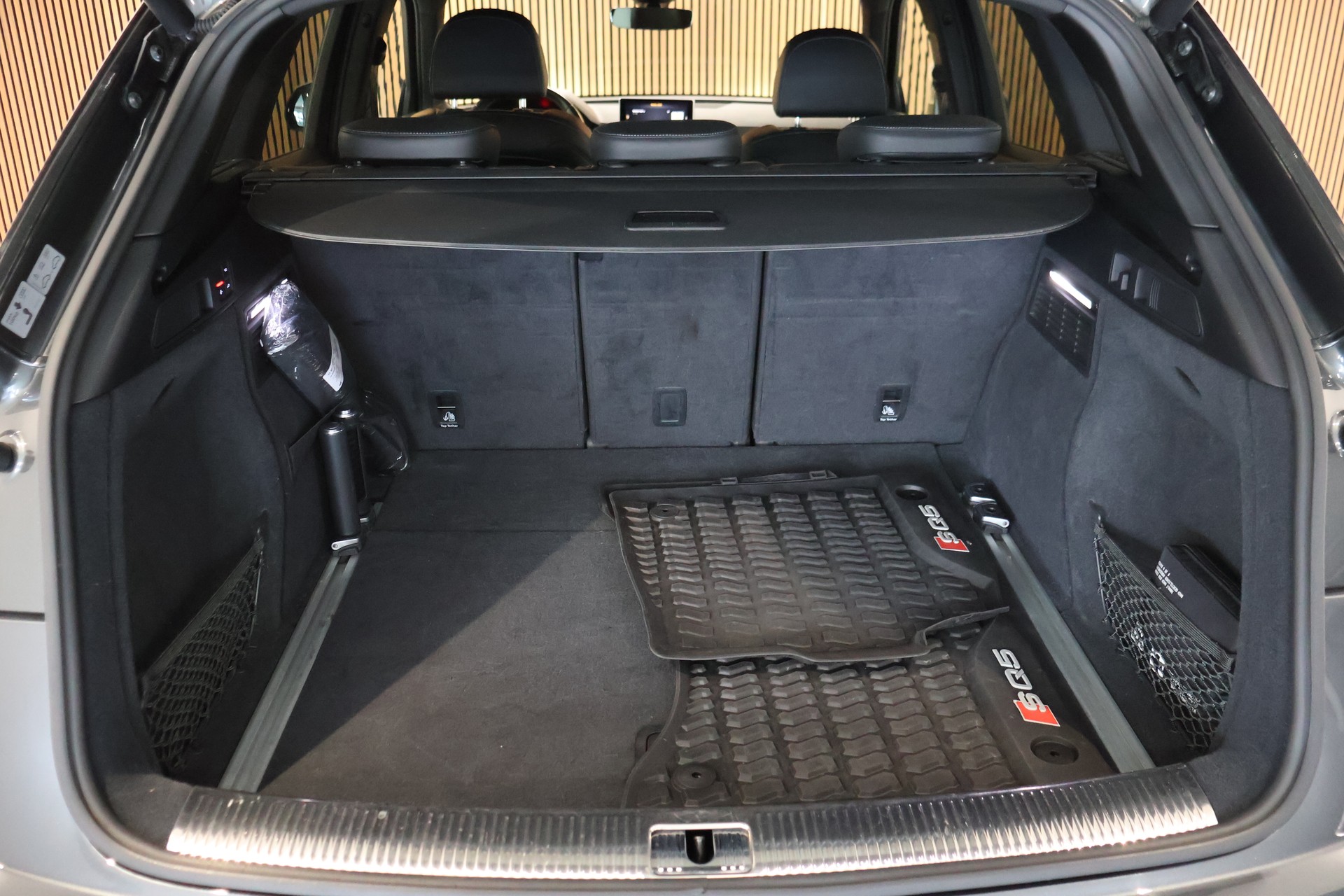 AUDI SQ5 TDI quattro tiptronic-image-12