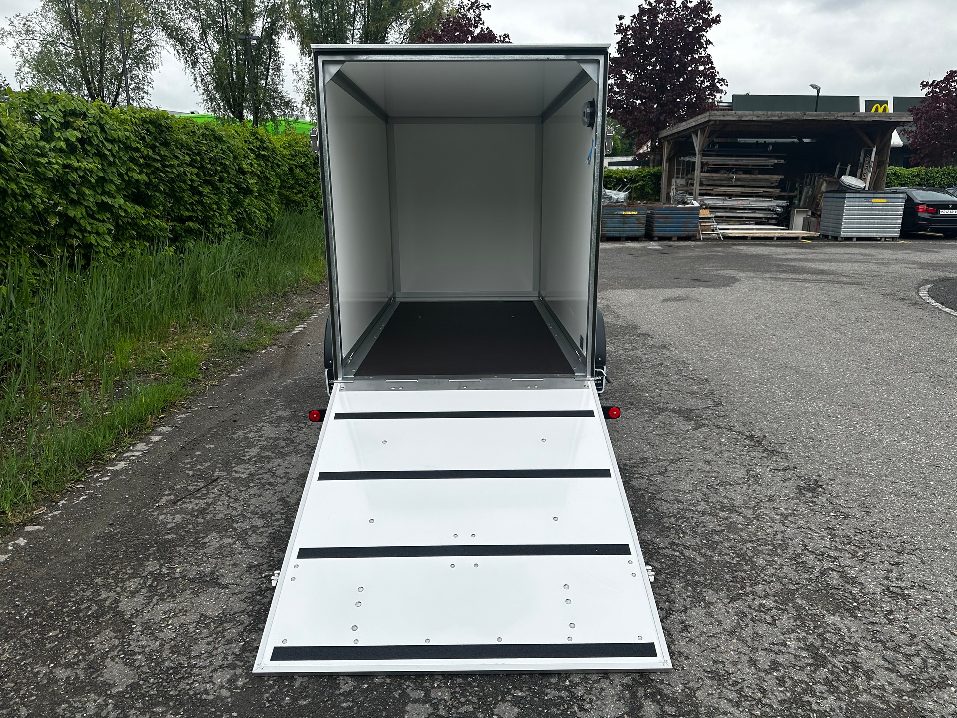WM MEYER AZ 1325/126 S35 HK-showroom-element-3