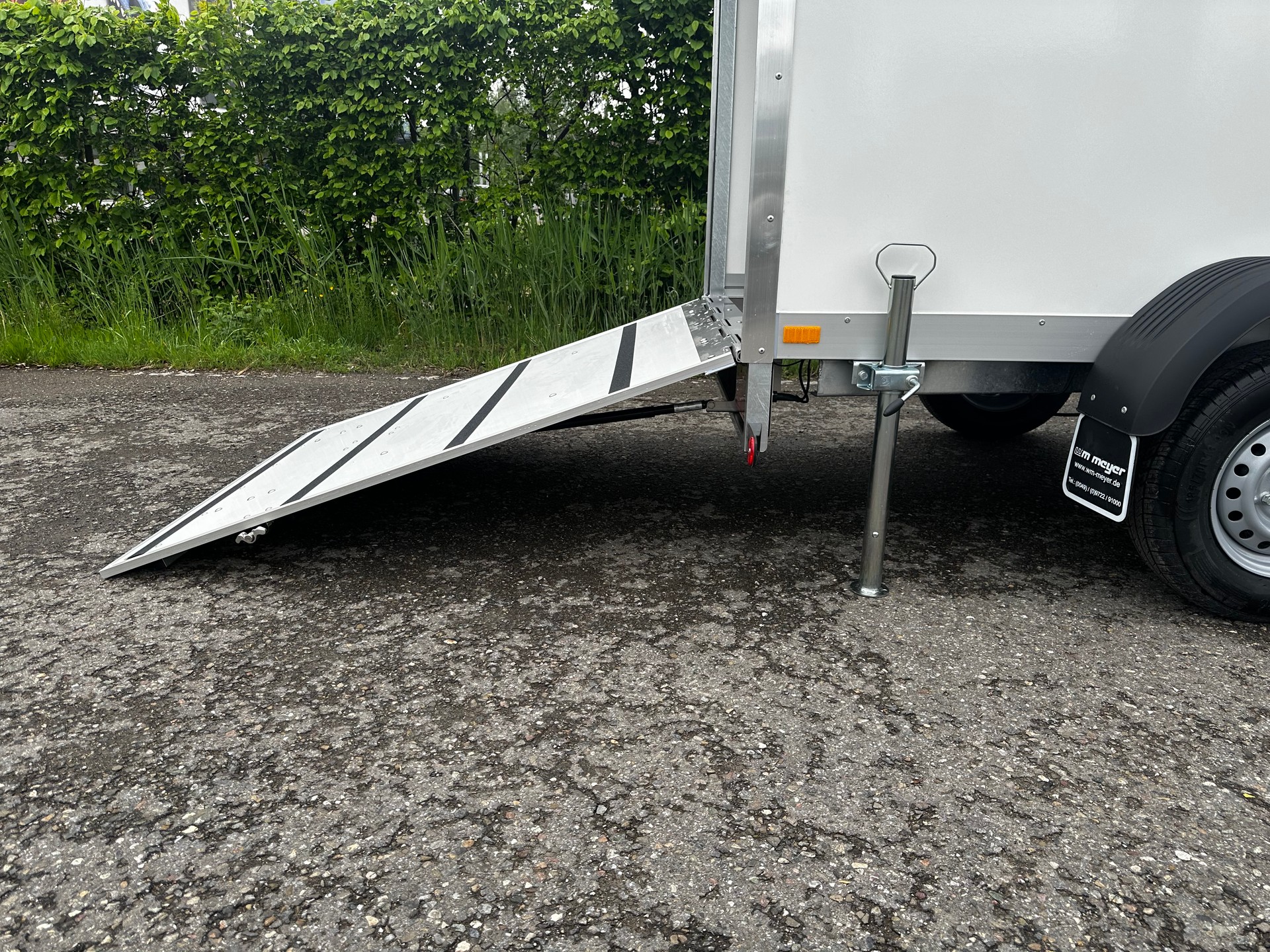 WM MEYER AZ 1325/126 S35 HK-showroom-element-2