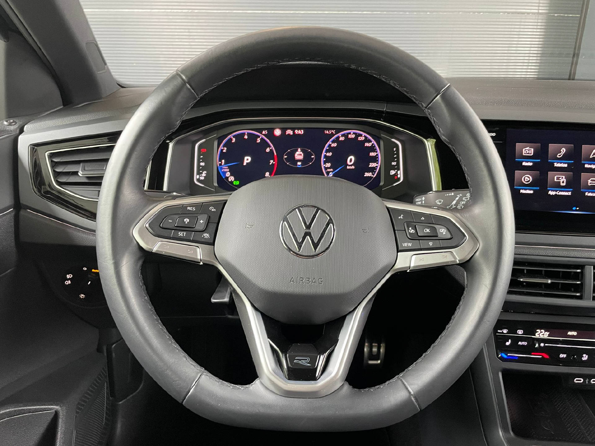 VW Taigo 1.5 TSI R-Line DSG-image-7