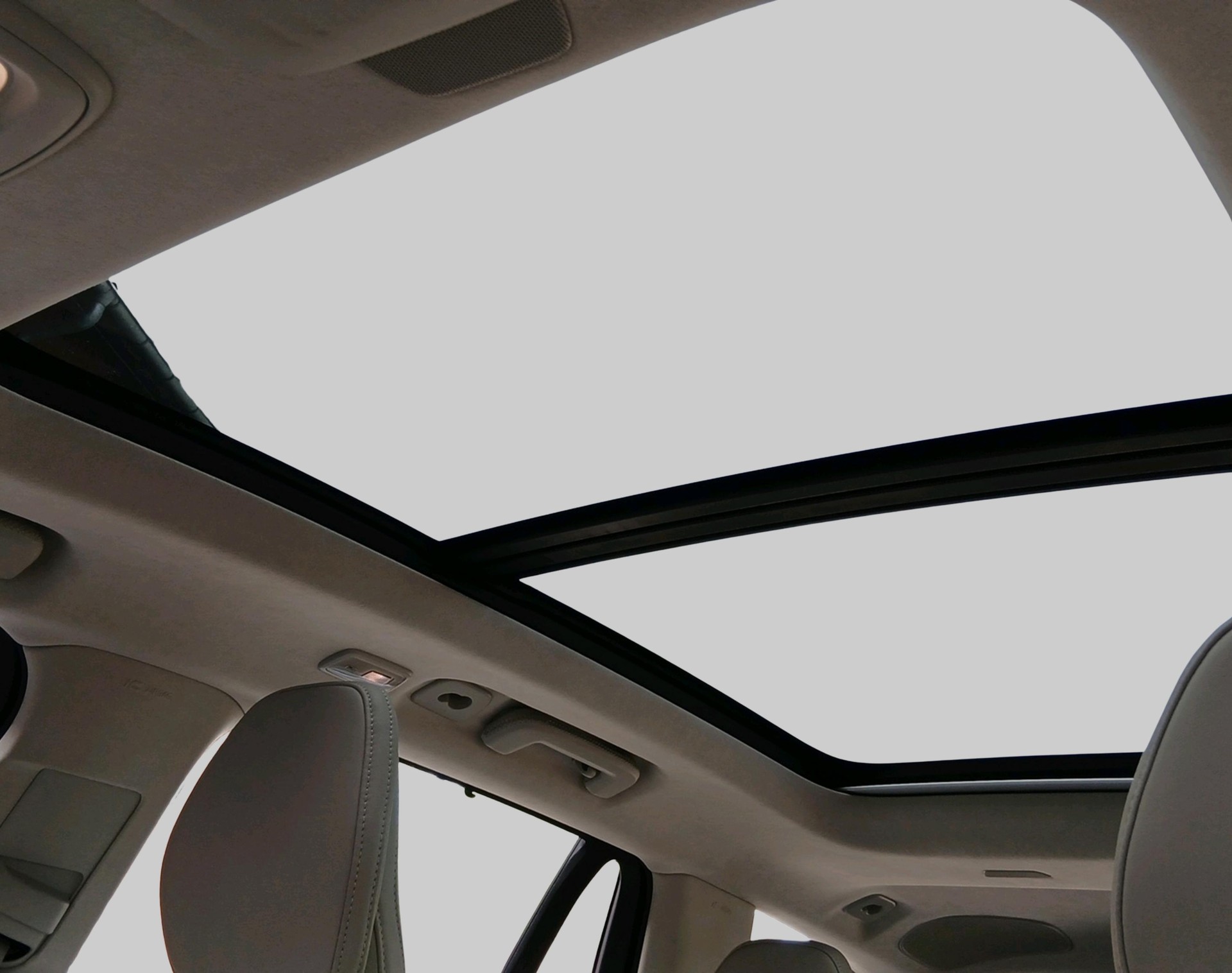 VOLVO XC90 2.0 T8 TE Ultimate Bright-image-16