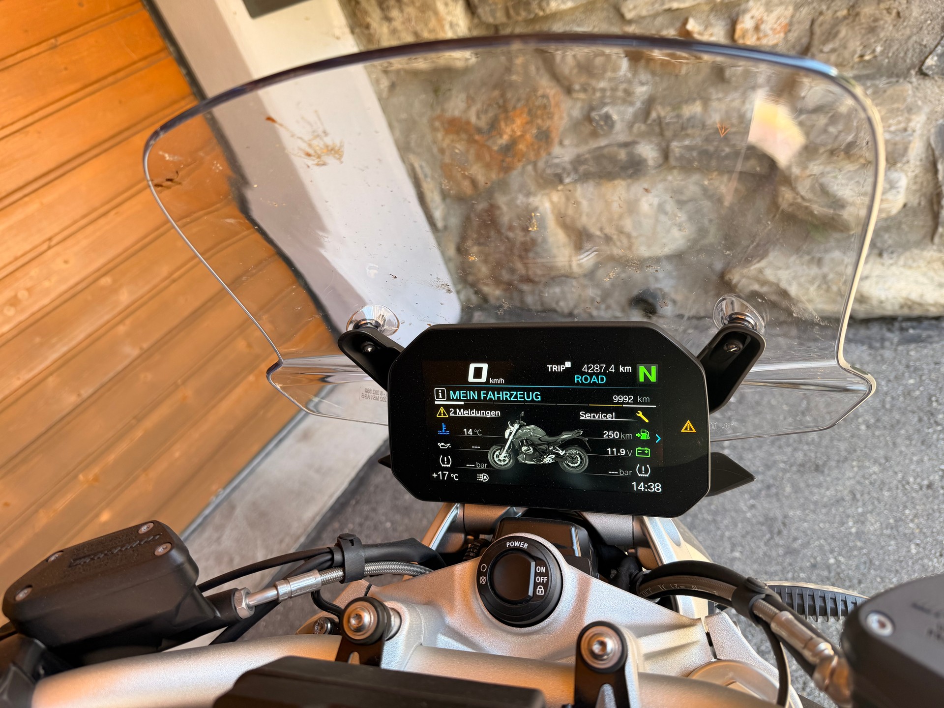 BMW R 1250 R-image-4