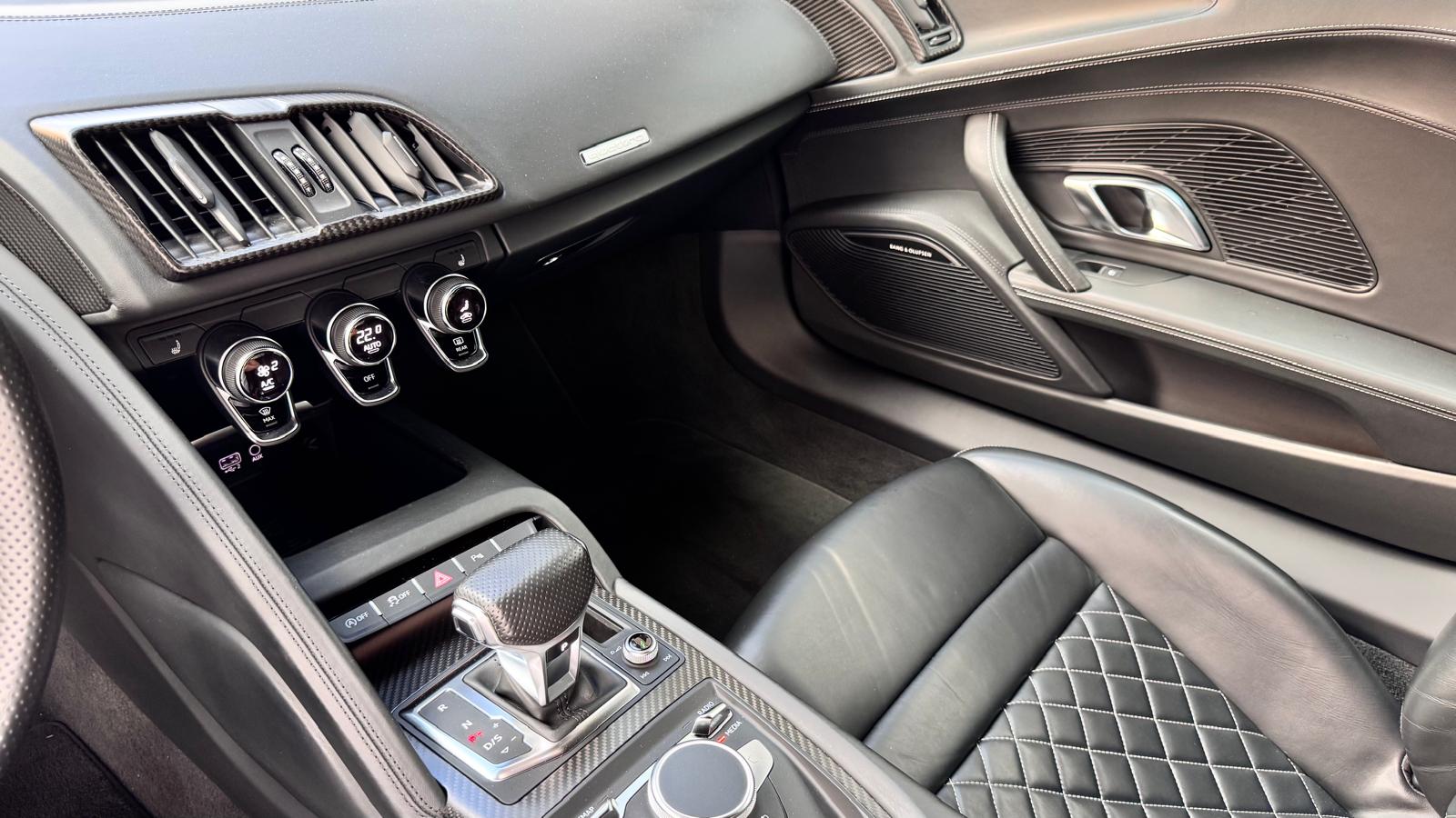 AUDI R8 Coupé 5.2 plus S-Tronic **OHNE OPF**-image-12