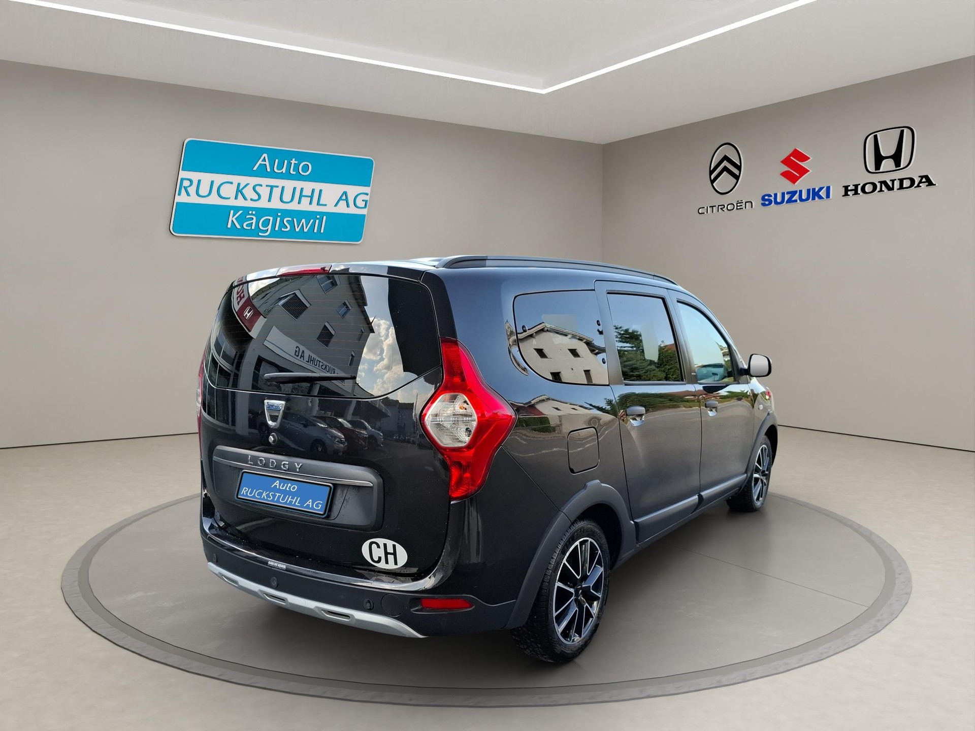 DACIA Lodgy 1.2 TCe Stepw. Unlimit. S/S 7P-image-3