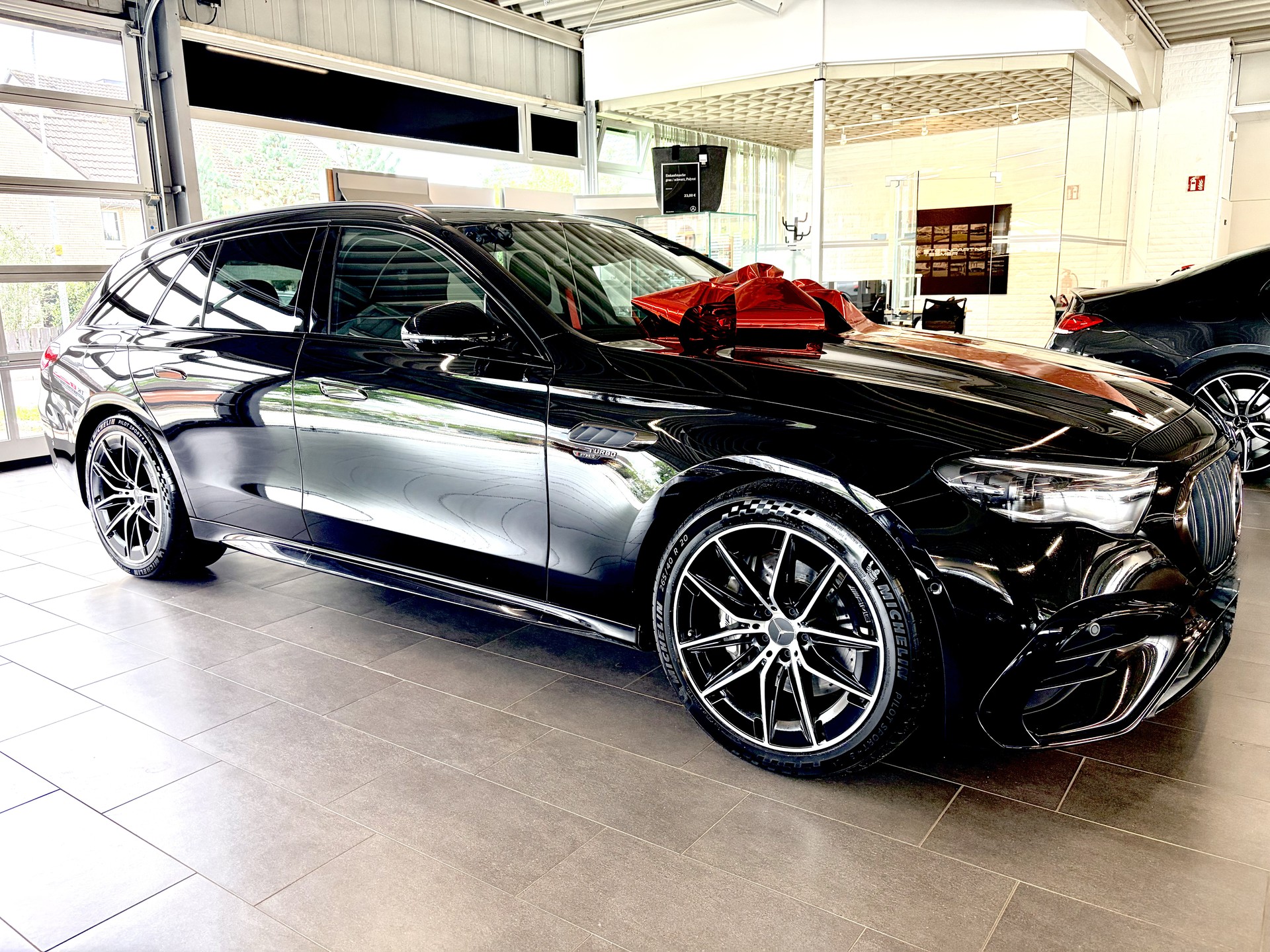 MERCEDES-BENZ E 53 Hybrid T 4Matic+ 9G-Tronic, new model-image-2