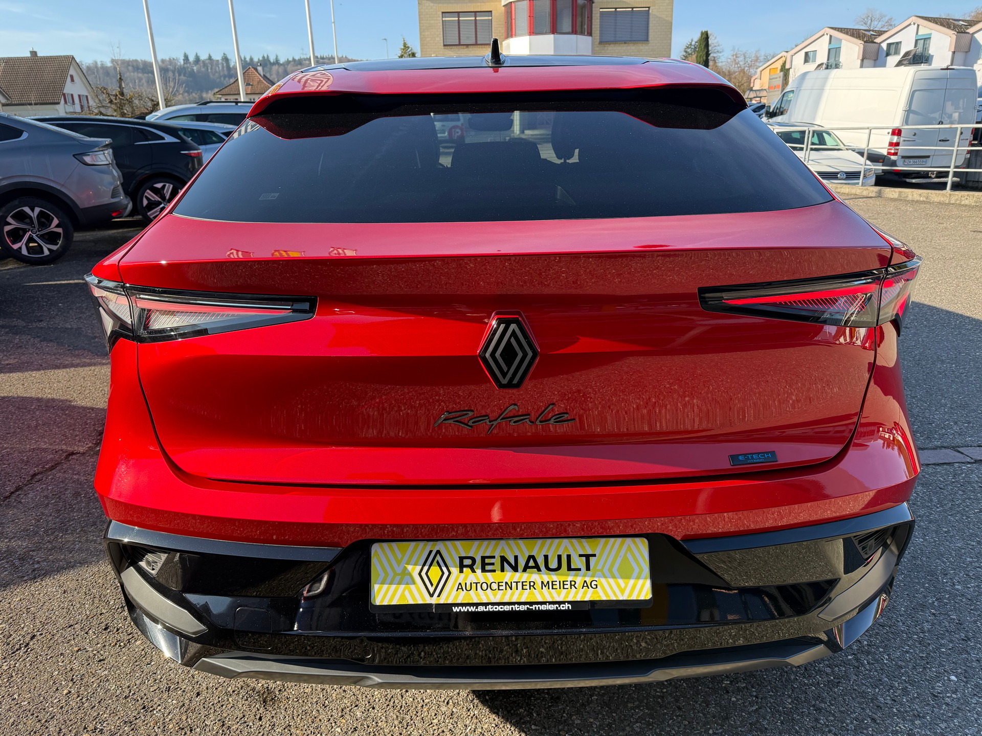 RENAULT Rafale 1.2 E-Tech Hybrid 200 Esprit Alpine-image-4