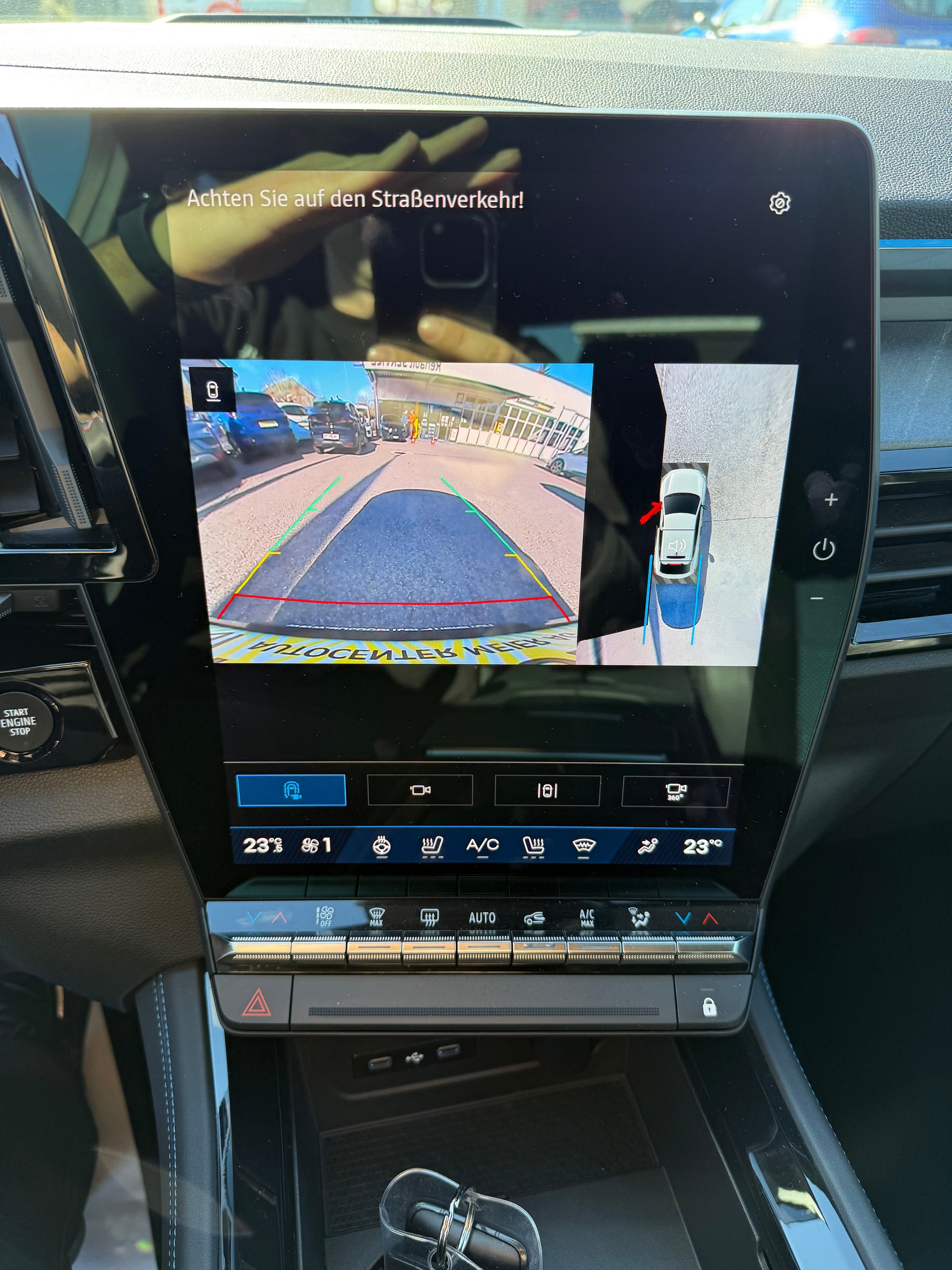 RENAULT Rafale 1.2 E-Tech Hybrid 200 Esprit Alpine-image-15