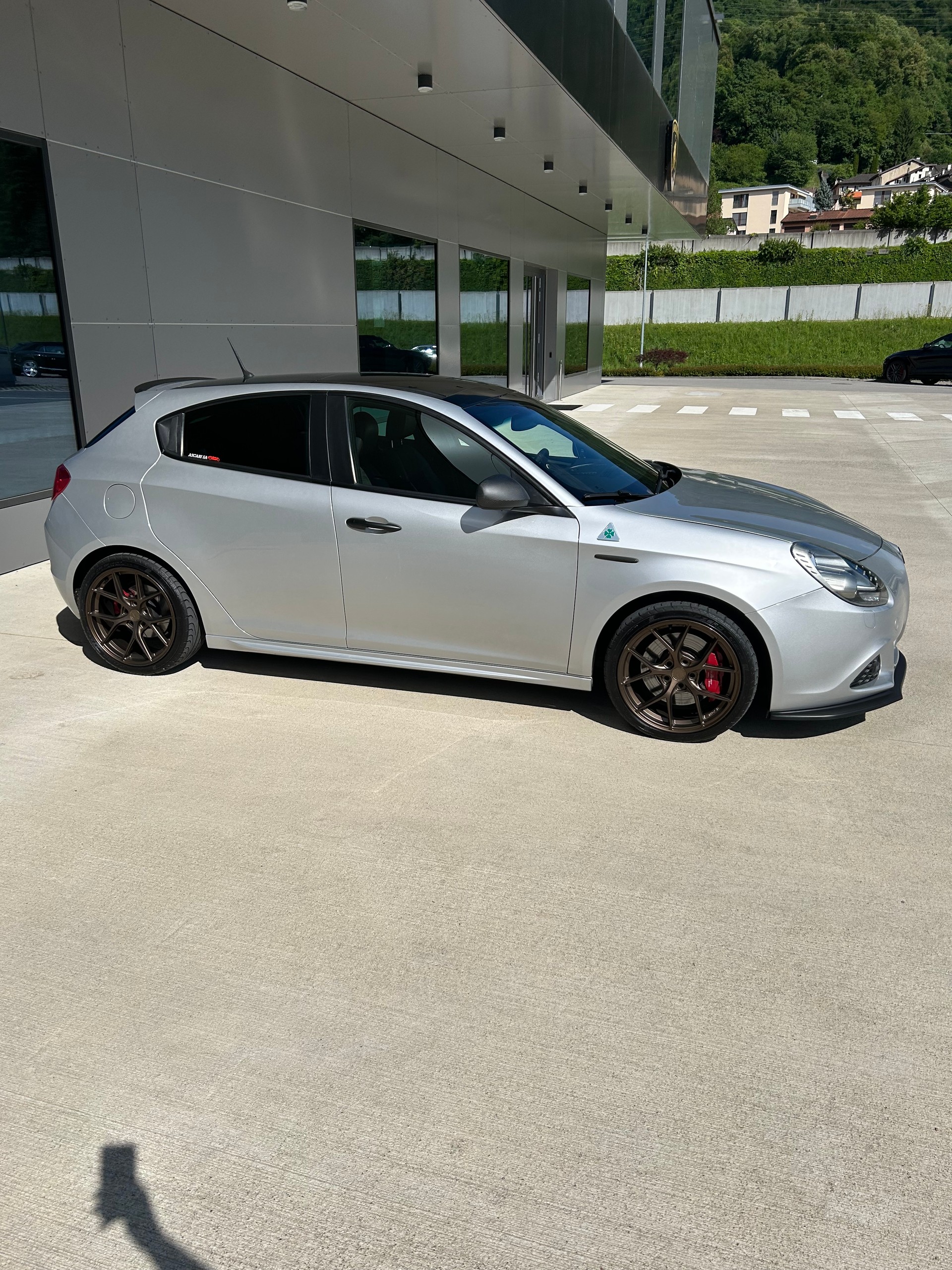 ALFA ROMEO 1750 TBi Quadrifoglio Verde-image-4