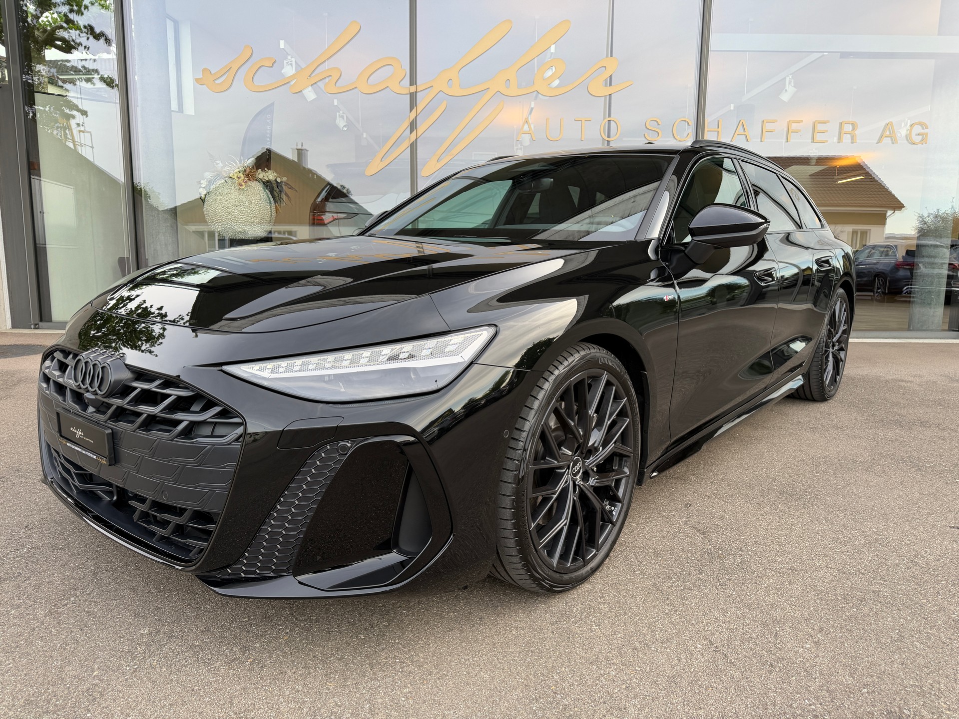 AUDI A6 Avant TDI quattro 150 kW S tronic-showroom-element-1