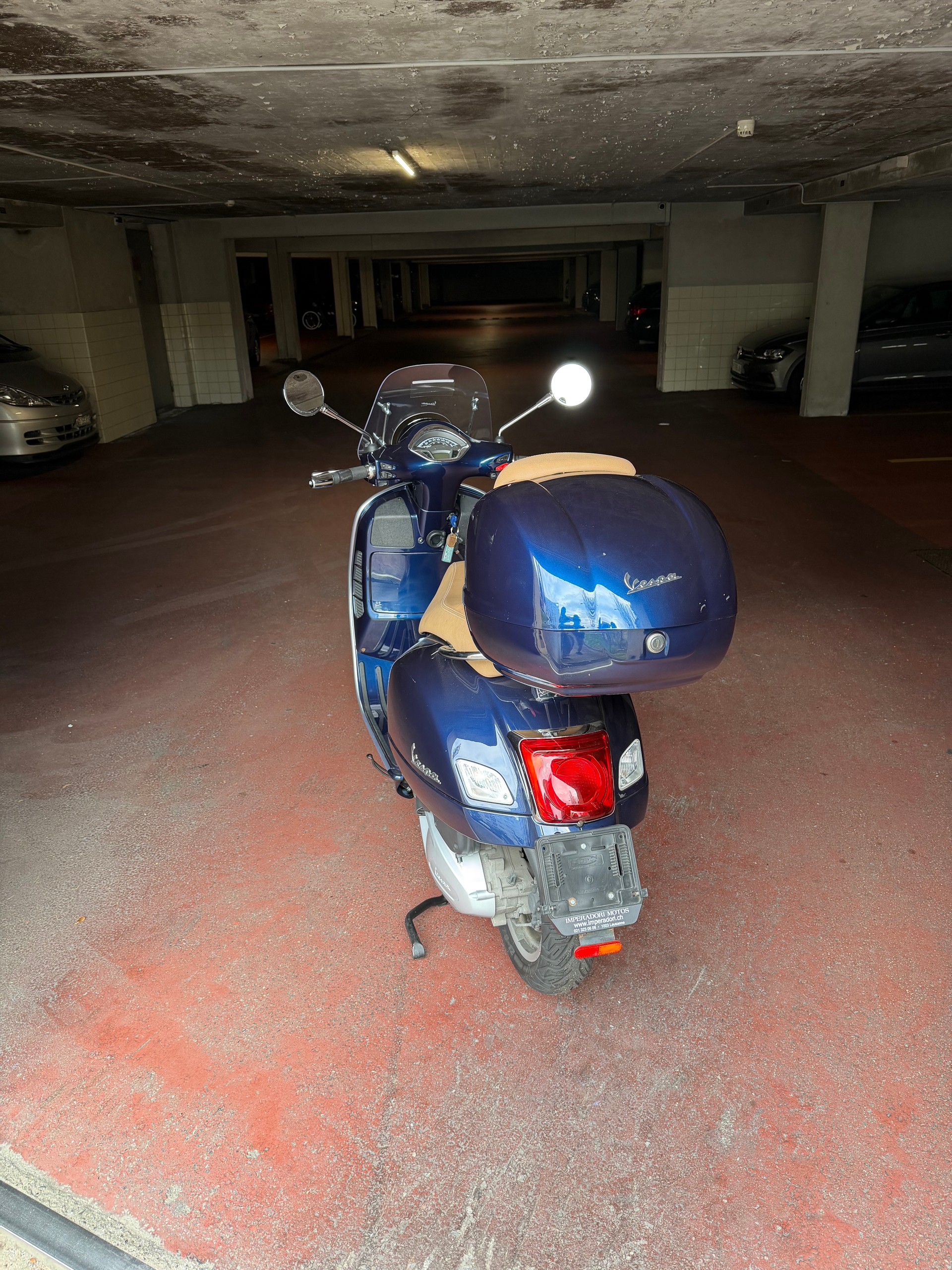 PIAGGIO Vespa GTS 300 Touring ABS-image-2