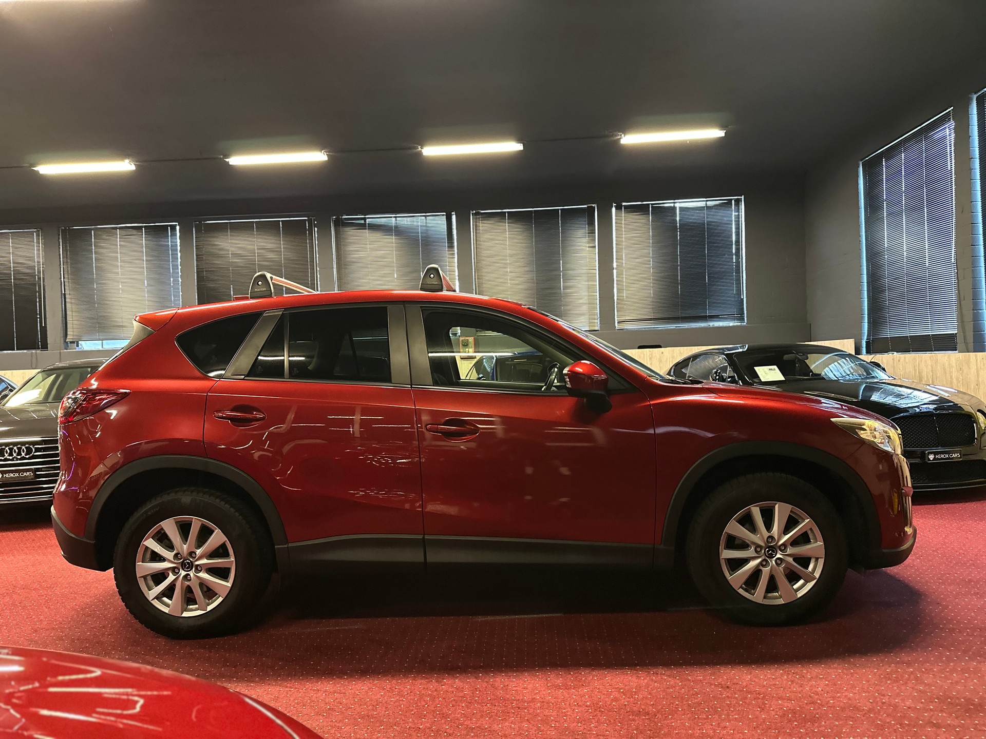 MAZDA CX-5 2.2 D Ambition AWD / ** AHK 2‘100 KG / Frisch ab MFK + Service **-showroom-element-3