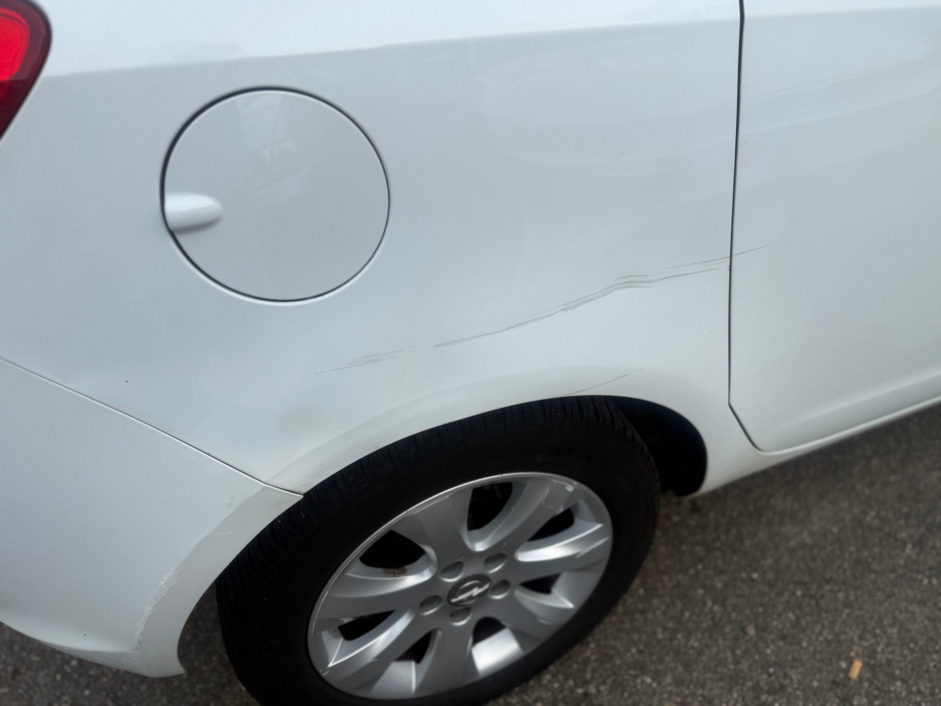 OPEL Meriva 1.4 Turbo Active Edition Automatic-image-6
