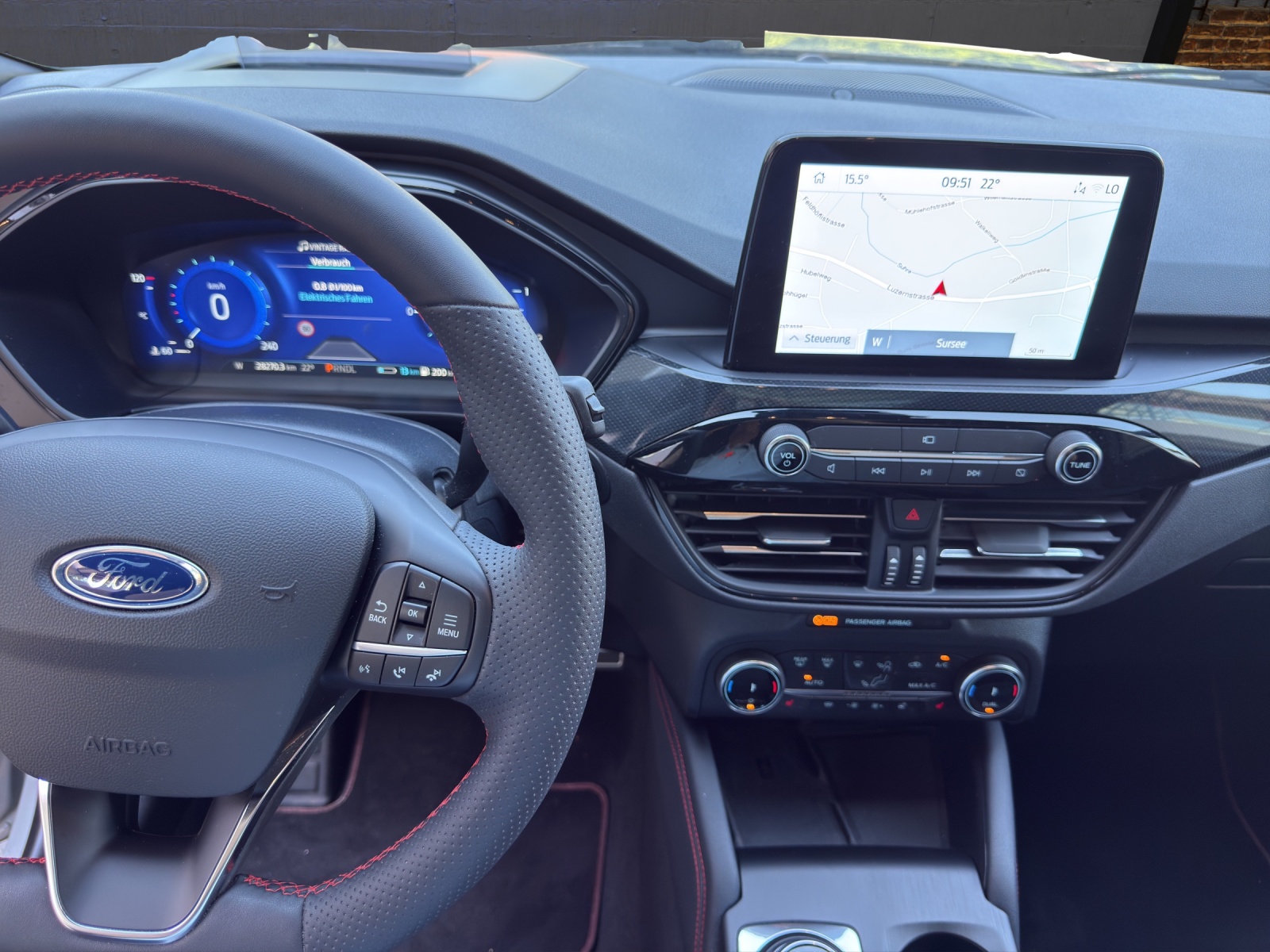 FORD Kuga 2.5i PHEV PLUG-IN-HYBRID 225 PS "Graphite Tech Edition" AUTOMAT-image-11