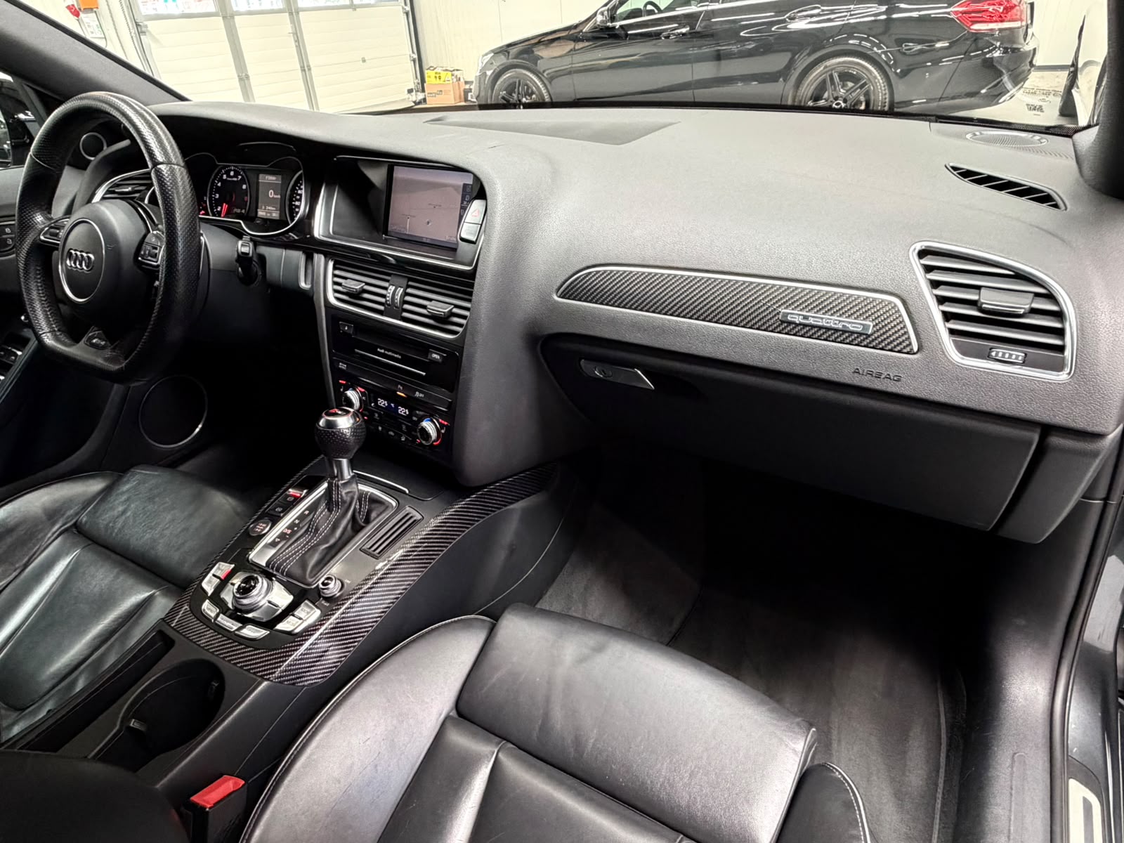 AUDI RS4 Avant 4.2 FSI V8 quattro S-tronic *CAPRISTO"-image-30