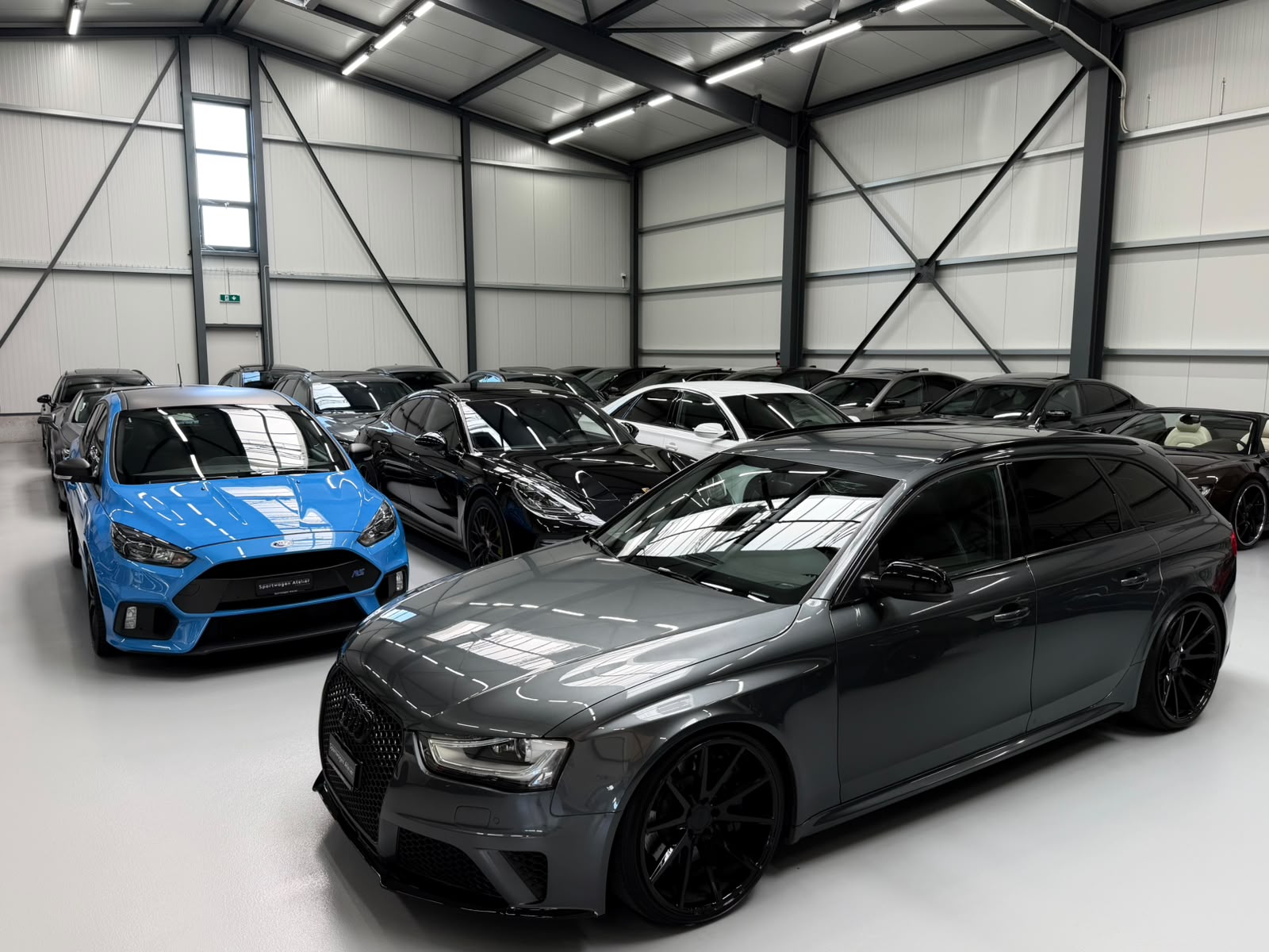 AUDI RS4 Avant 4.2 FSI V8 quattro S-tronic *CAPRISTO"-showroom-element-3