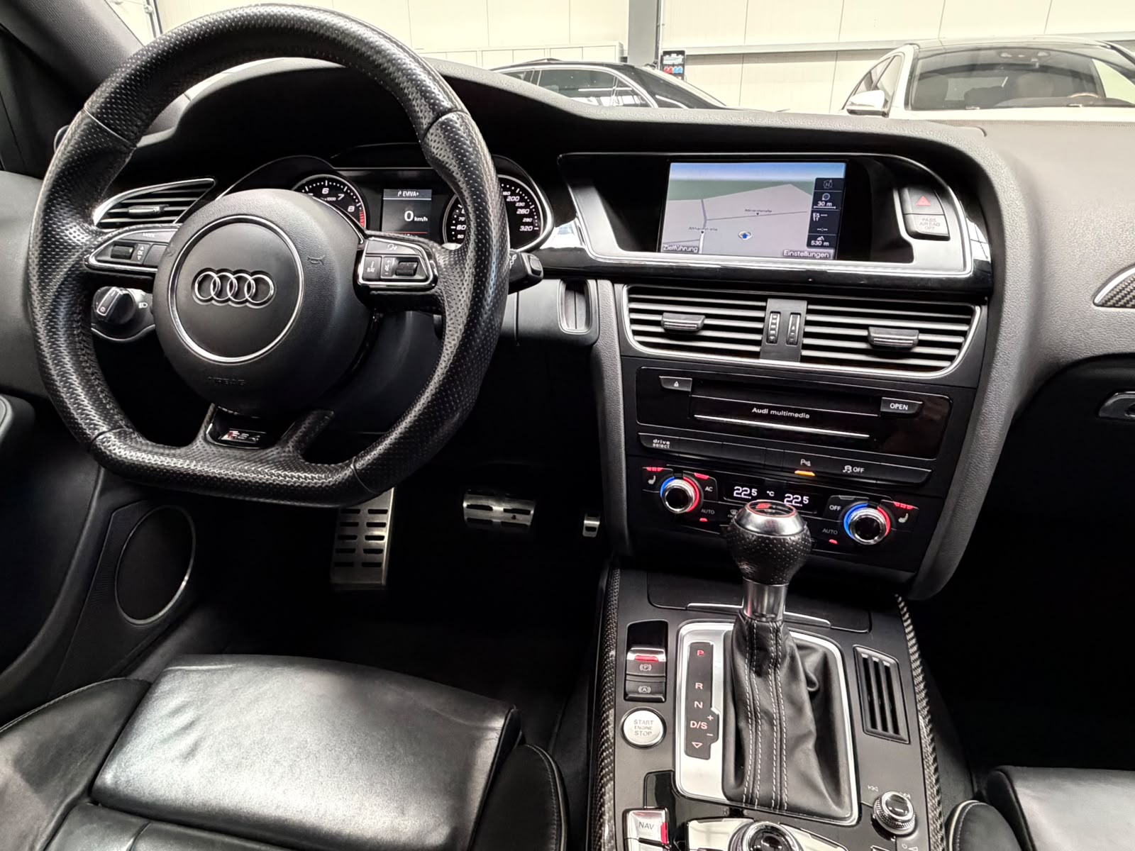 AUDI RS4 Avant 4.2 FSI V8 quattro S-tronic *CAPRISTO"-image-15