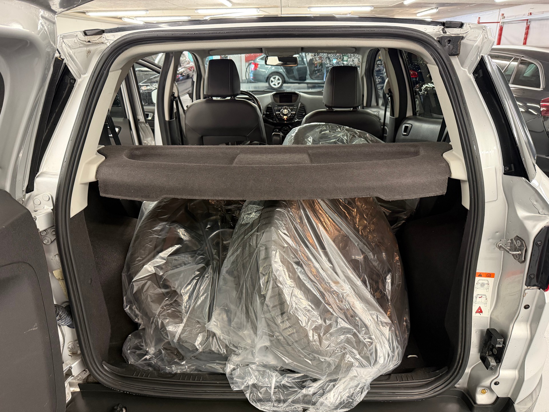 FORD EcoSport 1.0 SCTi Titanium-image-12