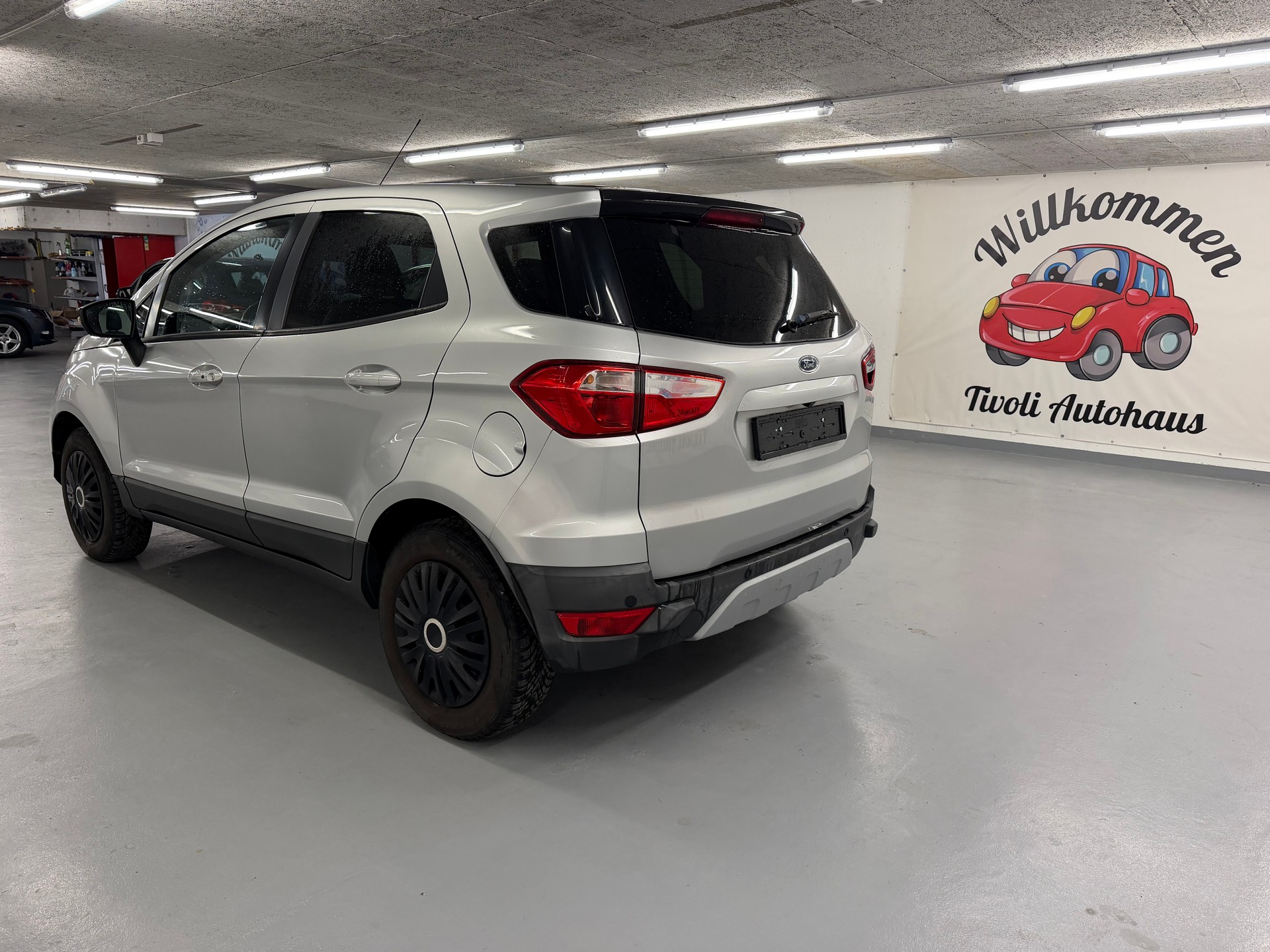 FORD EcoSport 1.0 SCTi Titanium-showroom-element-3