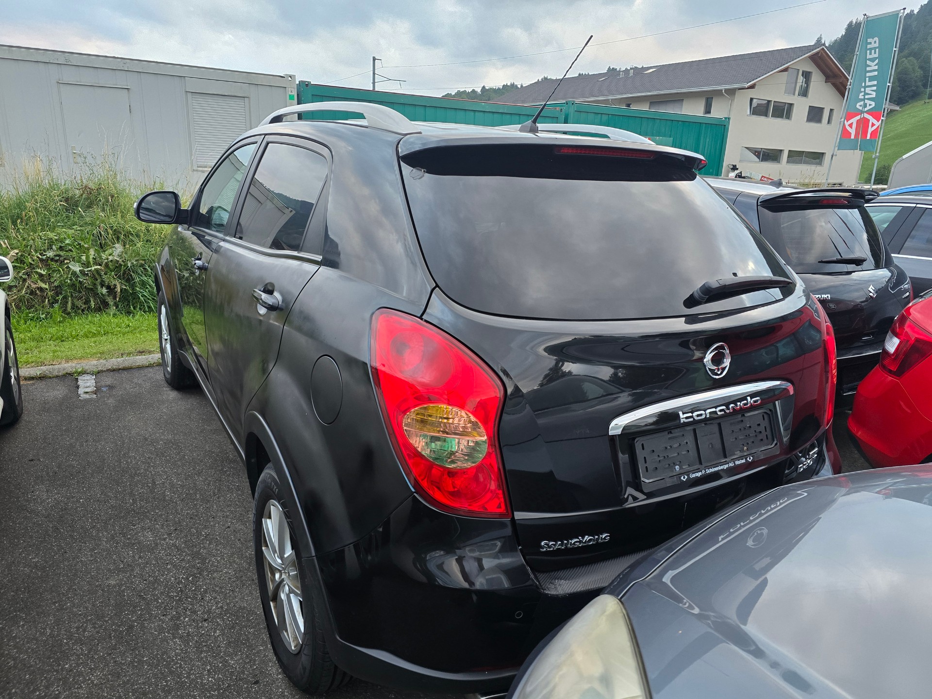 KGM-SsangYong Korando 2.0 e-XDI Quartz 4WD Automatic-image-4