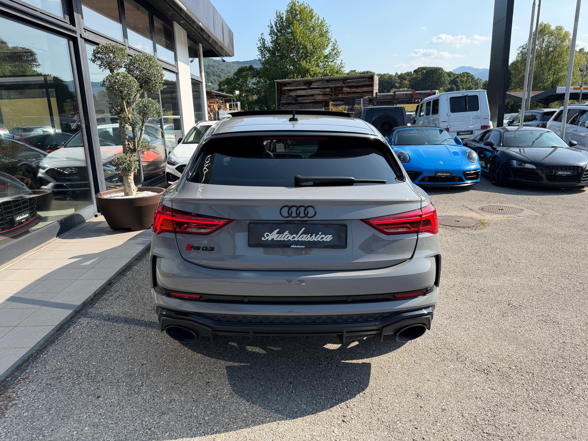 AUDI RS Q3 Sportback quattro S tronic-showroom-element-2