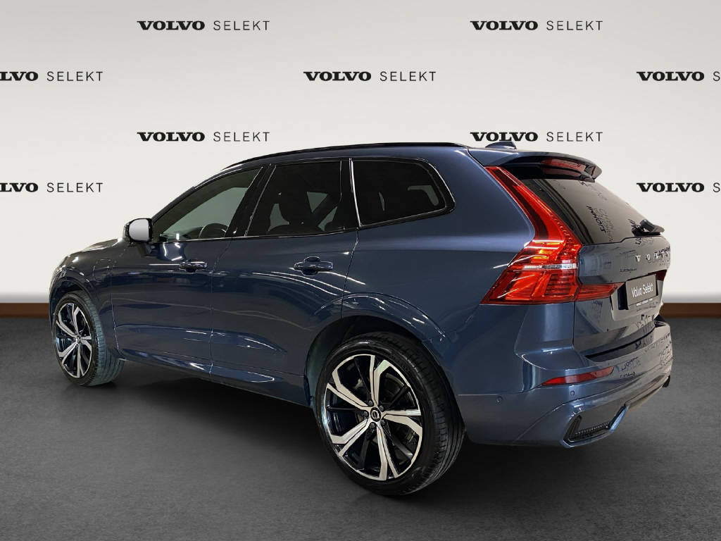 VOLVO XC60 2.0 T6 TE Ultimate Dark eAWD-showroom-element-2