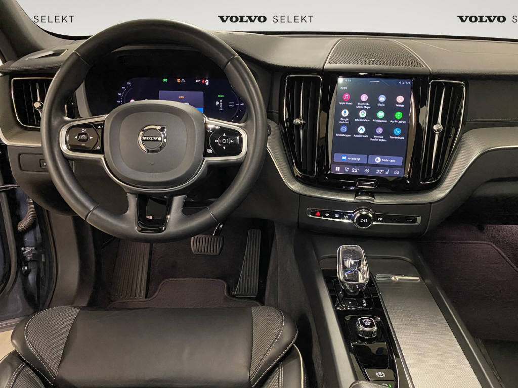 VOLVO XC60 2.0 T6 TE Ultimate Dark eAWD-image-9