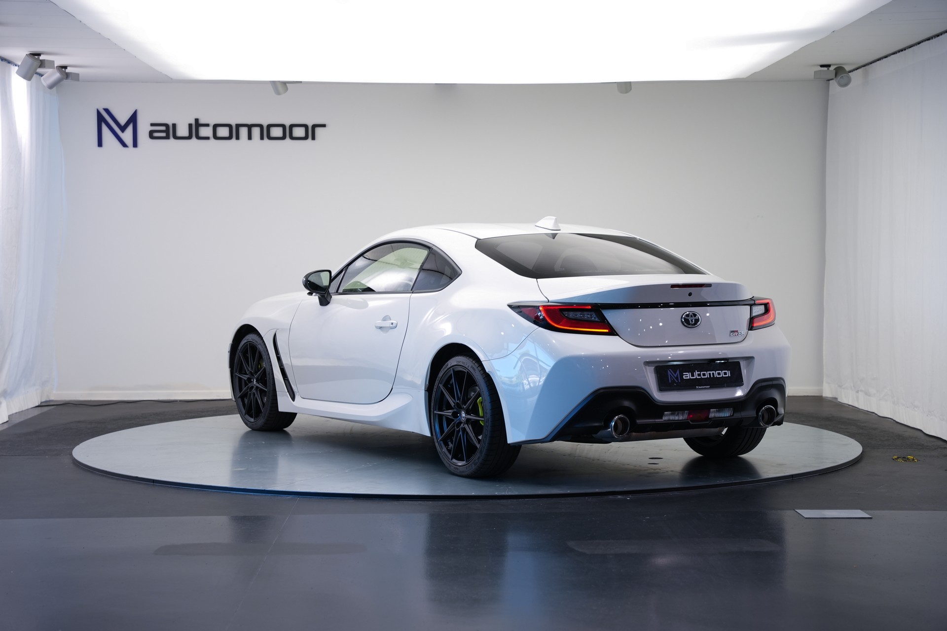 TOYOTA GR 86 2.4 Sport+ *CH-Fahrzeug*-image-6