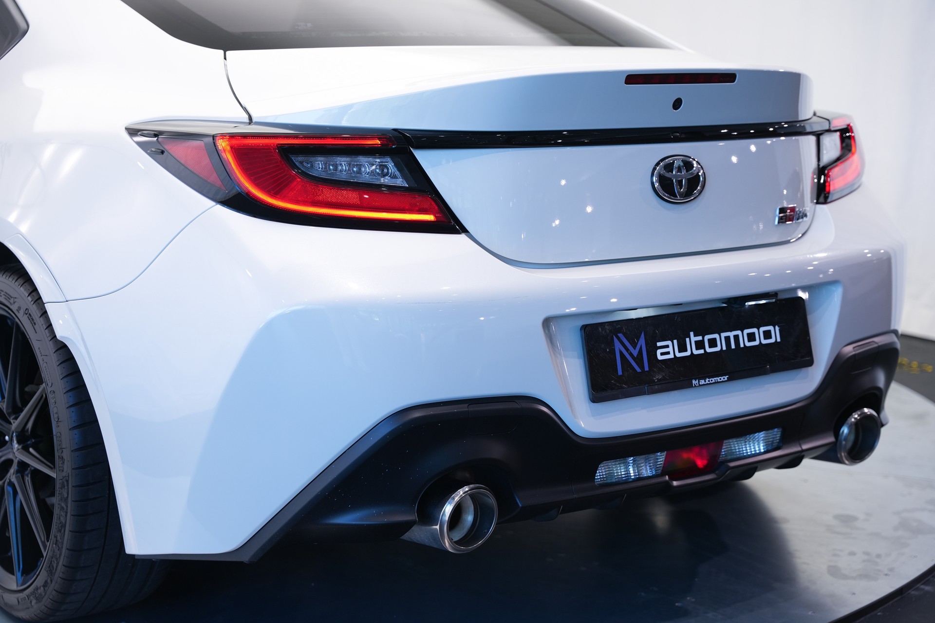 TOYOTA GR 86 2.4 Sport+ *CH-Fahrzeug*-image-31