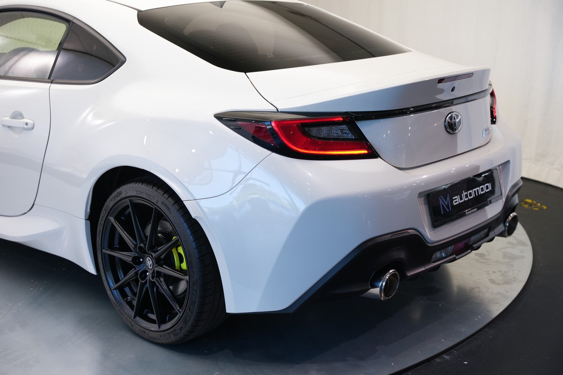 TOYOTA GR 86 2.4 Sport+ *CH-Fahrzeug*-image-33