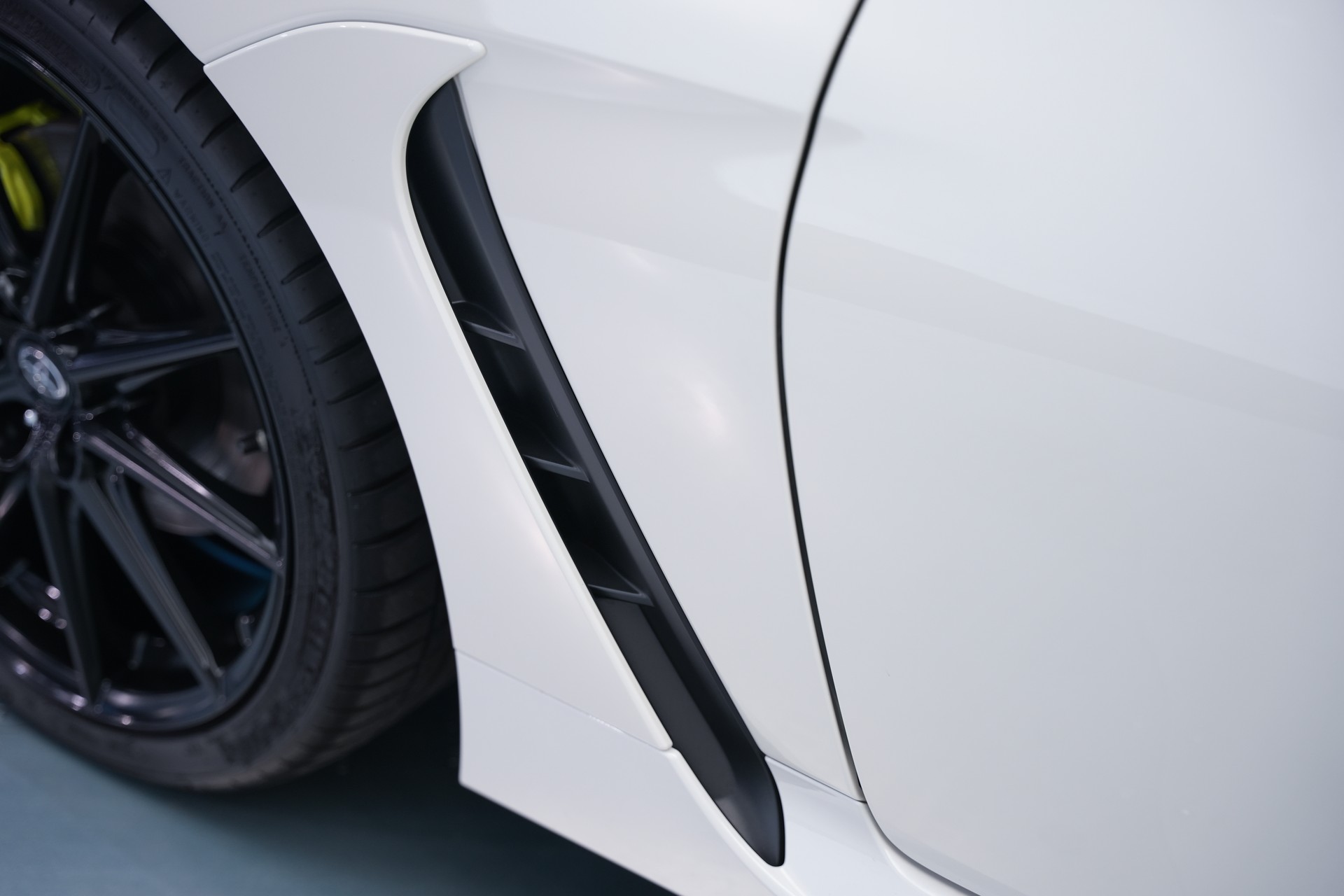 TOYOTA GR 86 2.4 Sport+ *CH-Fahrzeug*-image-40