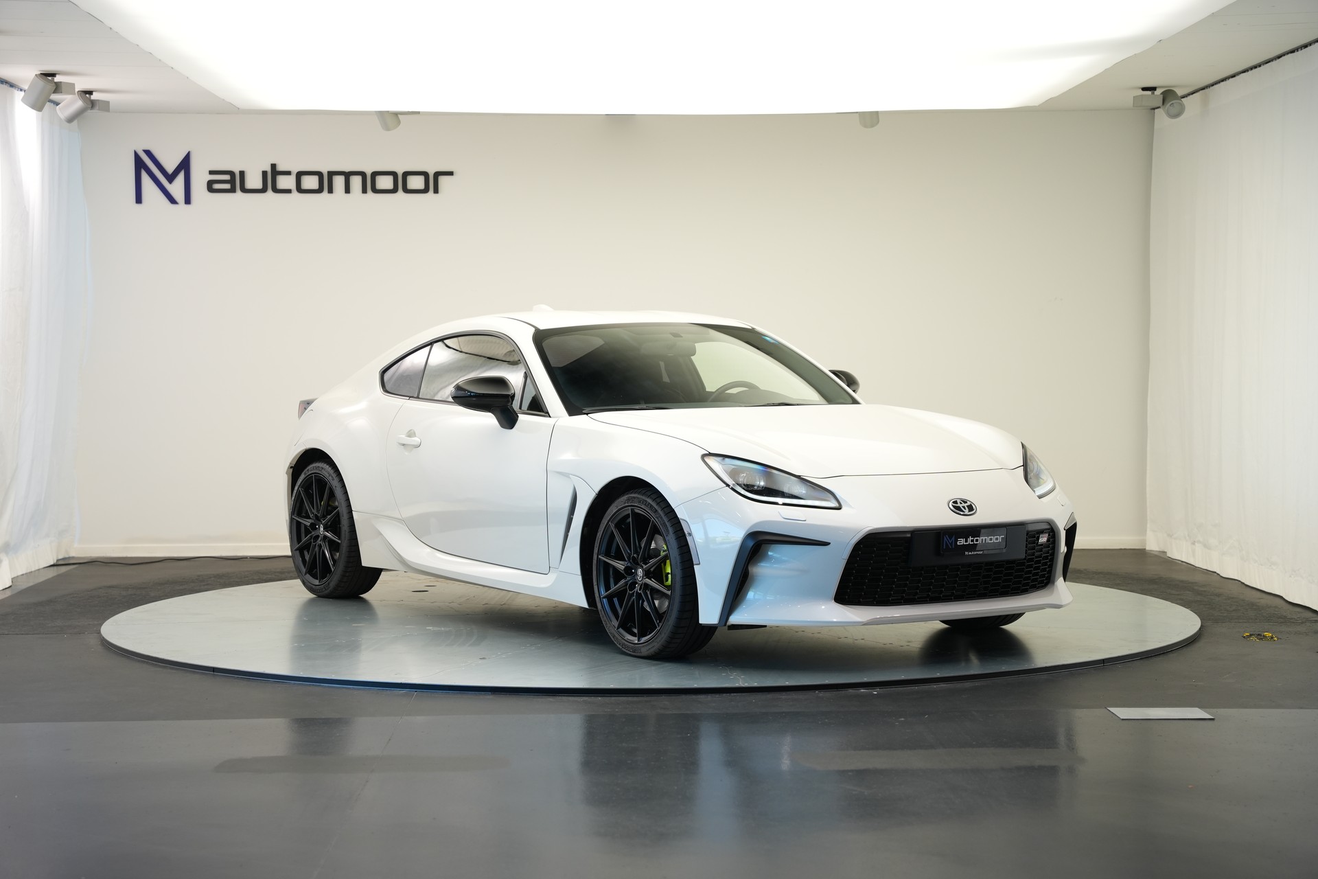 TOYOTA GR 86 2.4 Sport+ *CH-Fahrzeug*-showroom-element-2