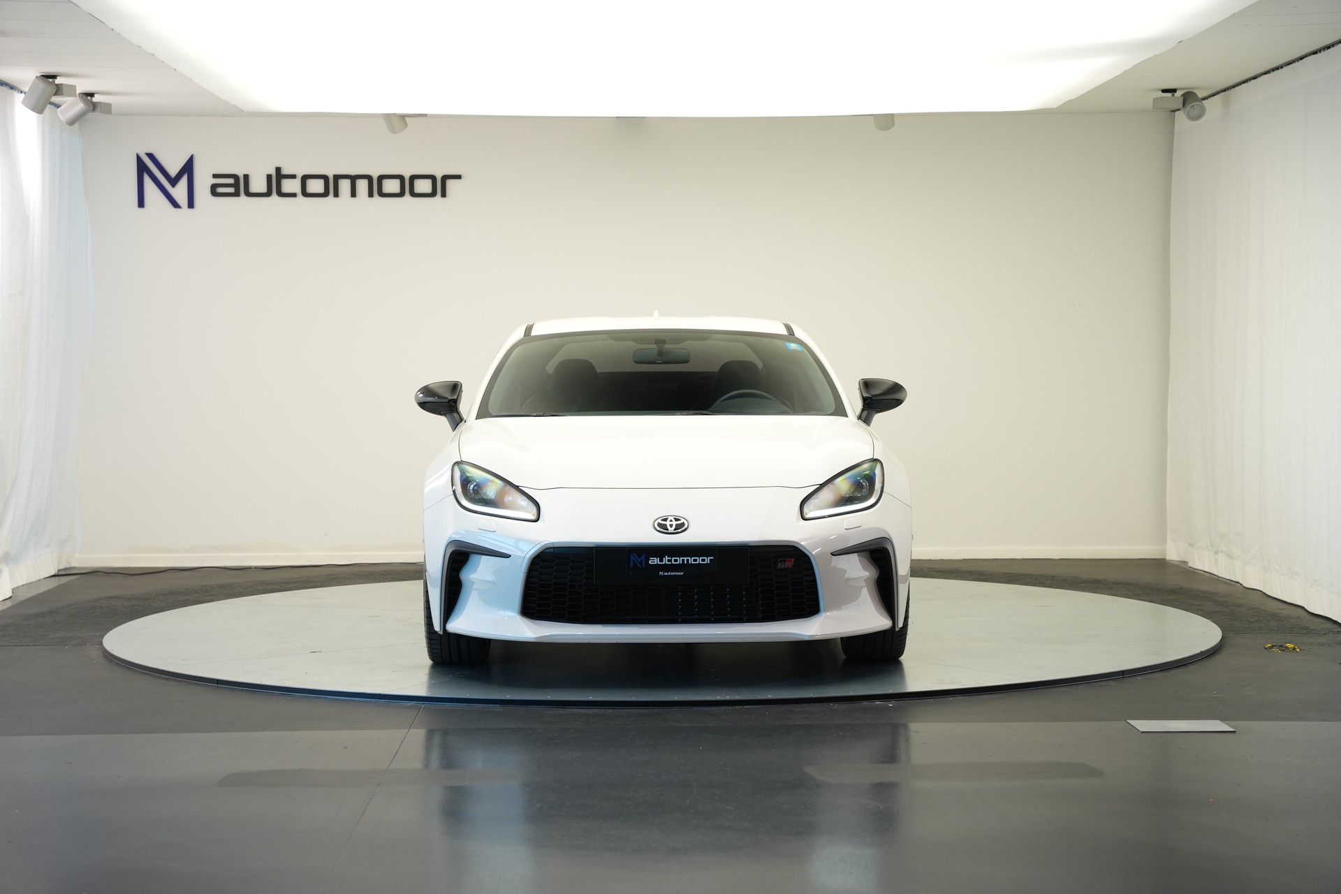 TOYOTA GR 86 2.4 Sport+ *CH-Fahrzeug*-showroom-element-1