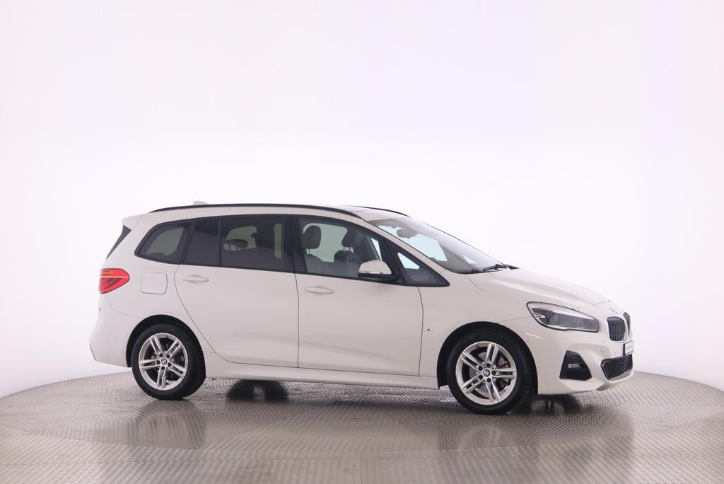 BMW 218i Gran Tourer-image-5